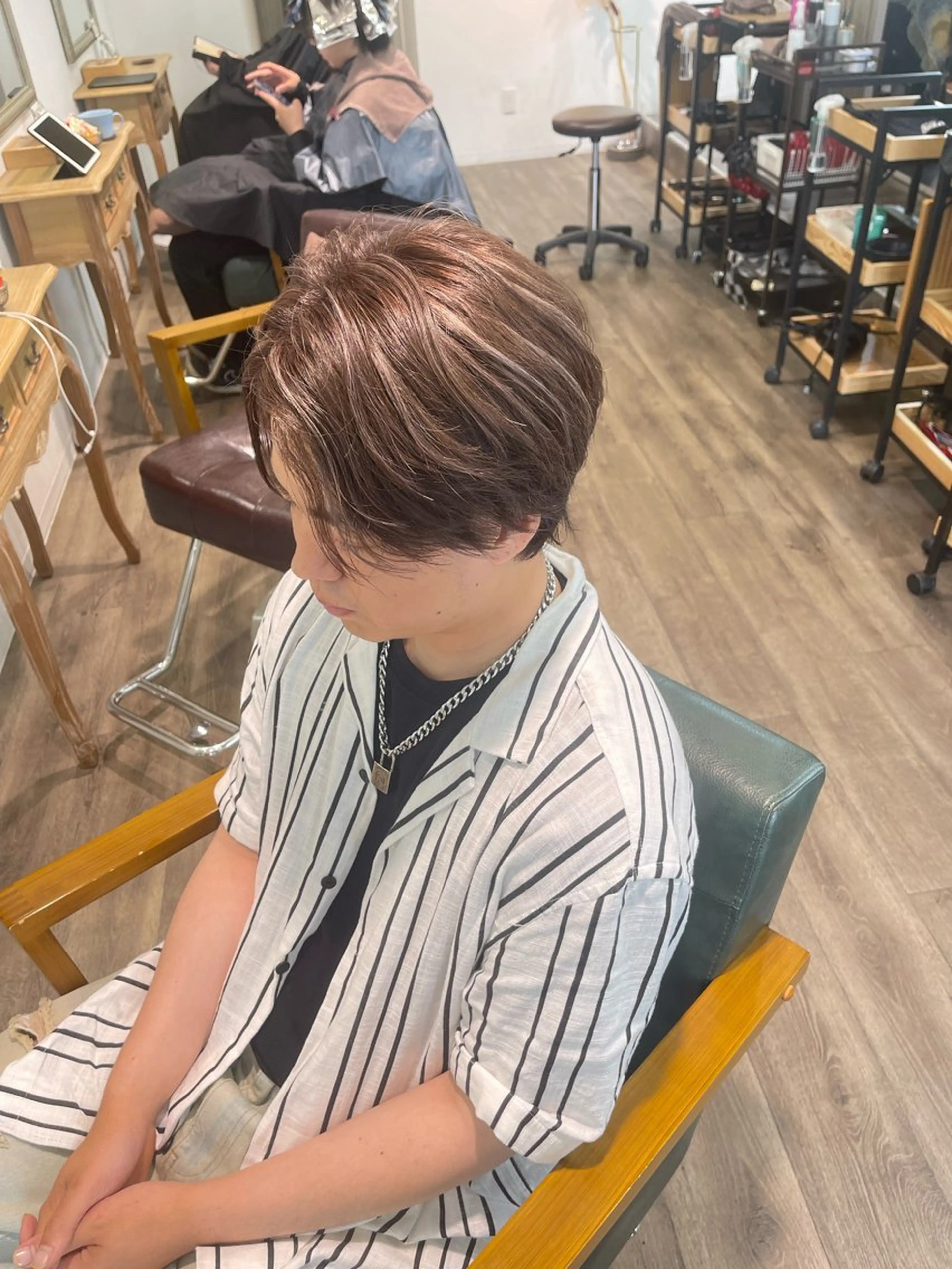 ショート カラー メンズ ヘアカラー Felice Erikaのヘアスタイル