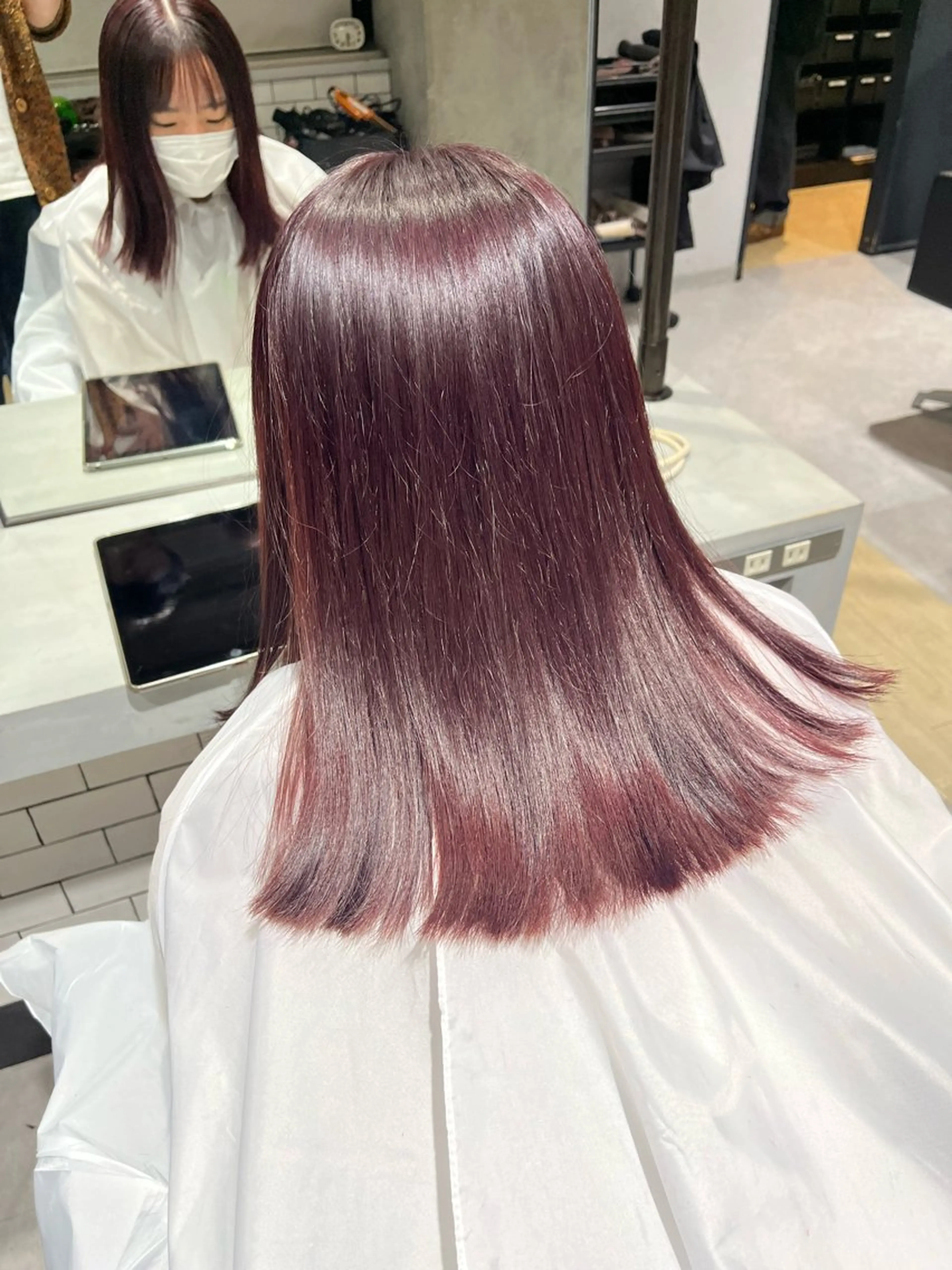 セミロング カラー いとう りょうたのヘアスタイル