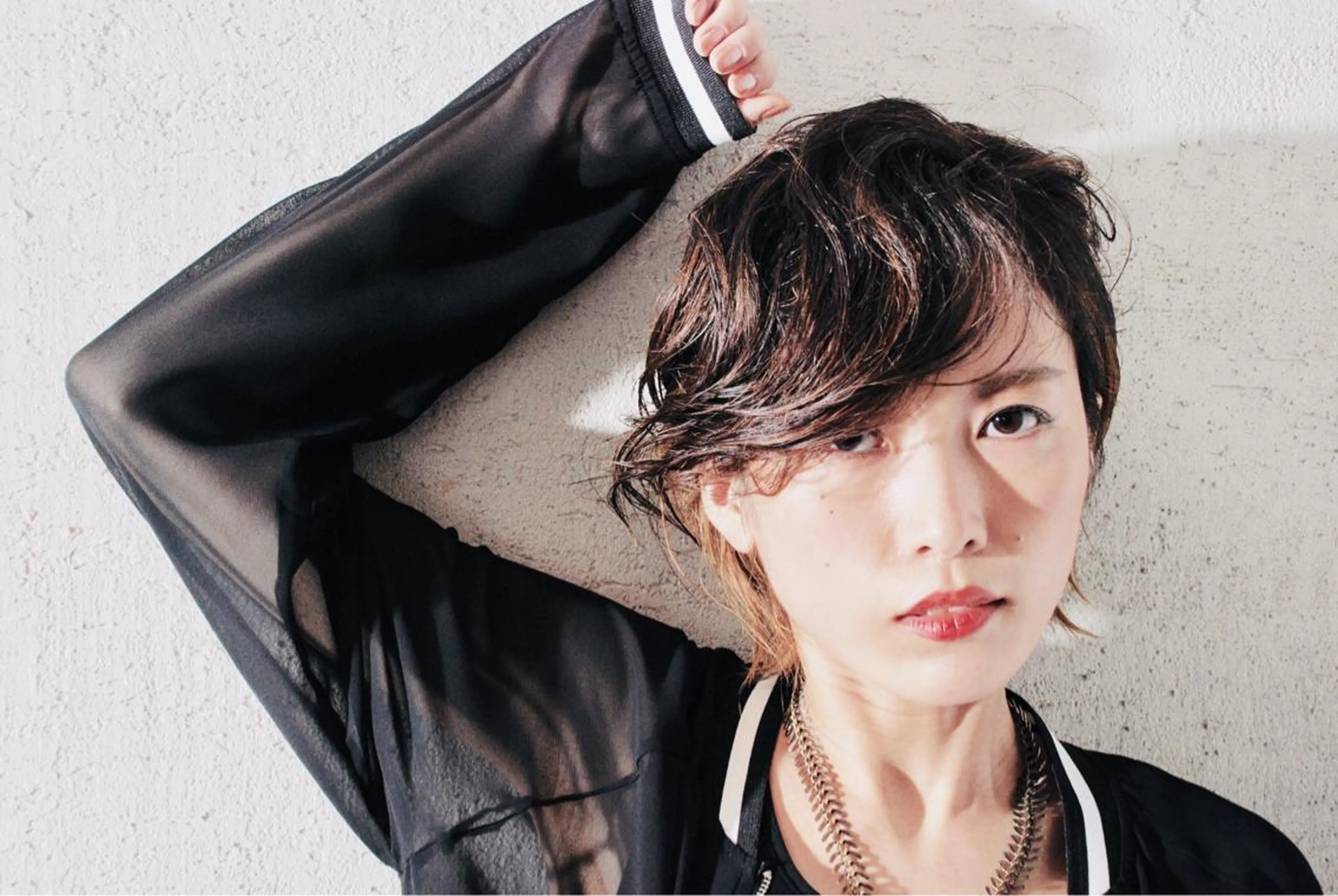 ショート カラー パーマ アドミラルYoshi oのヘアスタイル