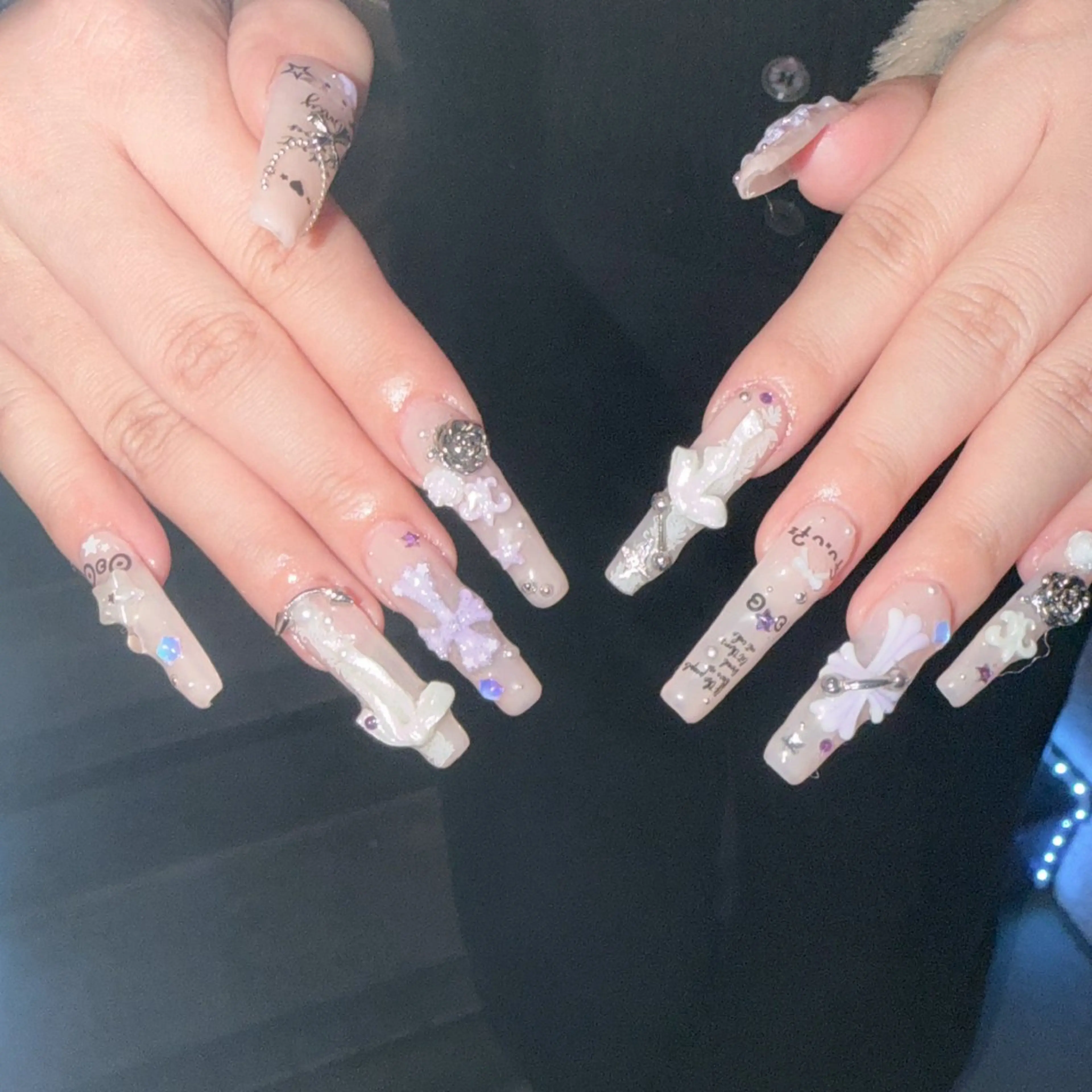 ネイル ハンドネイル Nail Share Salon Mariris所属・ユカ𖤐nail 堺筋本町/心斎橋のネイルデザイン