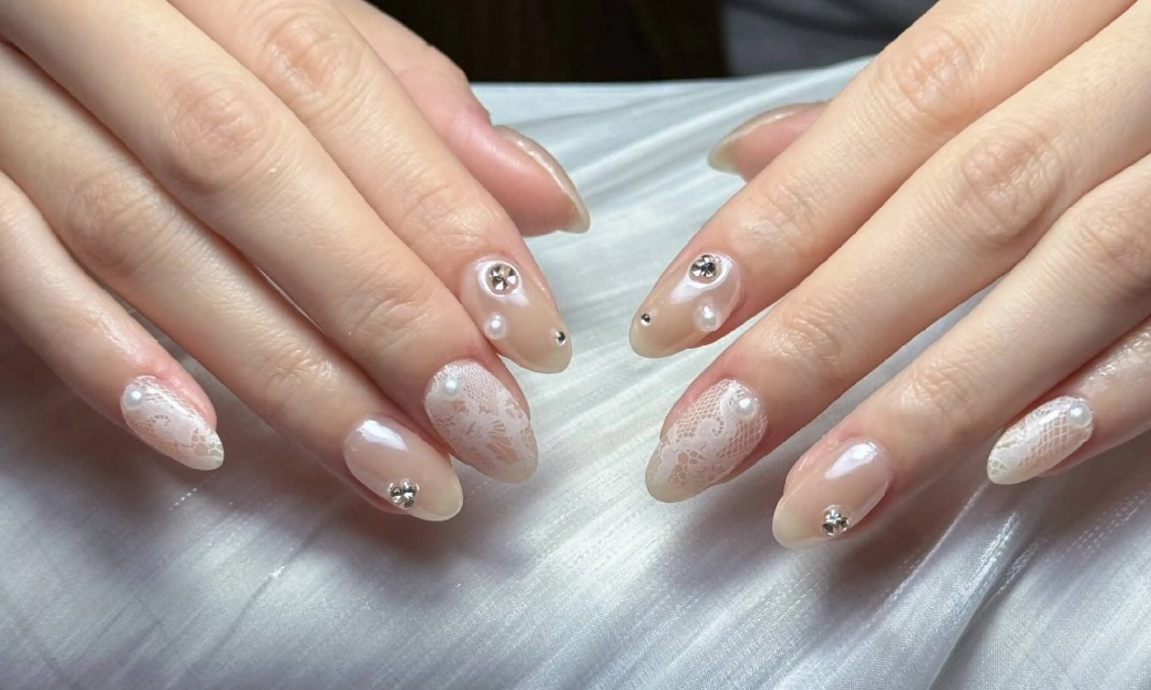 ネイル 小島 阿佑美のネイルデザイン