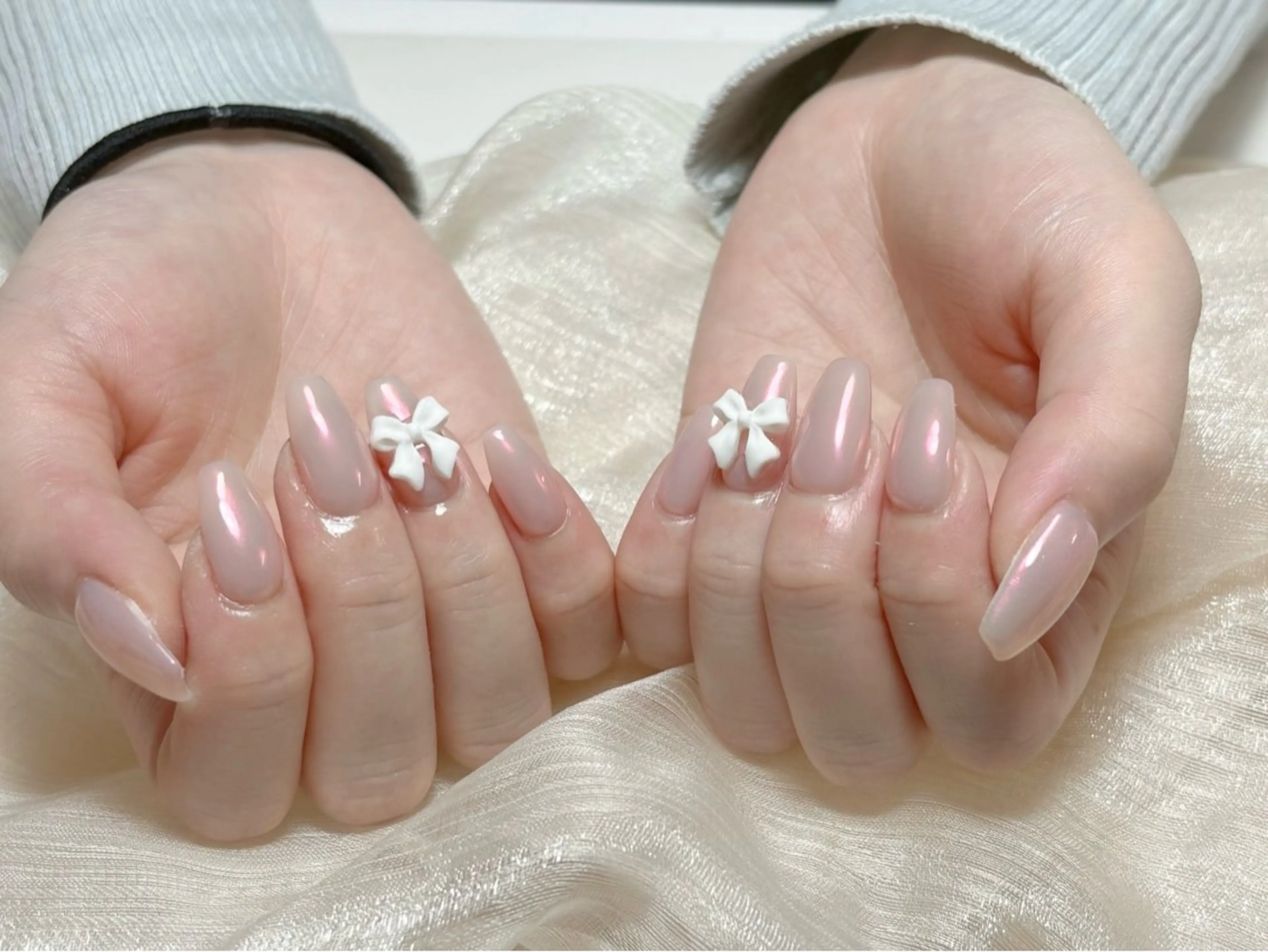 ネイル オーロラネイル チークネイル フレンチネイル ジェルネイル ガラスフレンチ ハンドネイル Nail Jolieのネイルデザイン