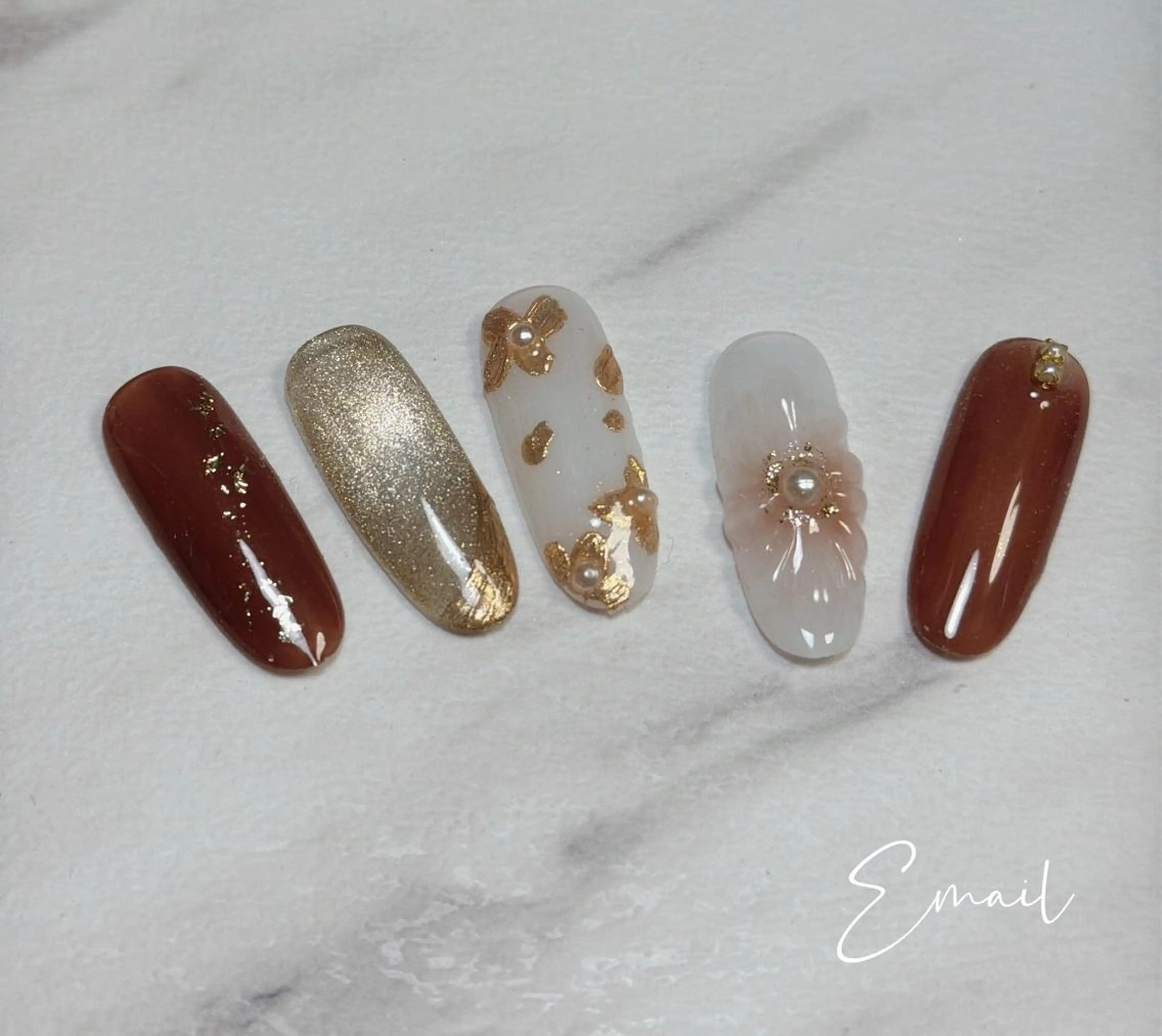 ネイル ハンドネイル 飯塚 みずきのネイルデザイン