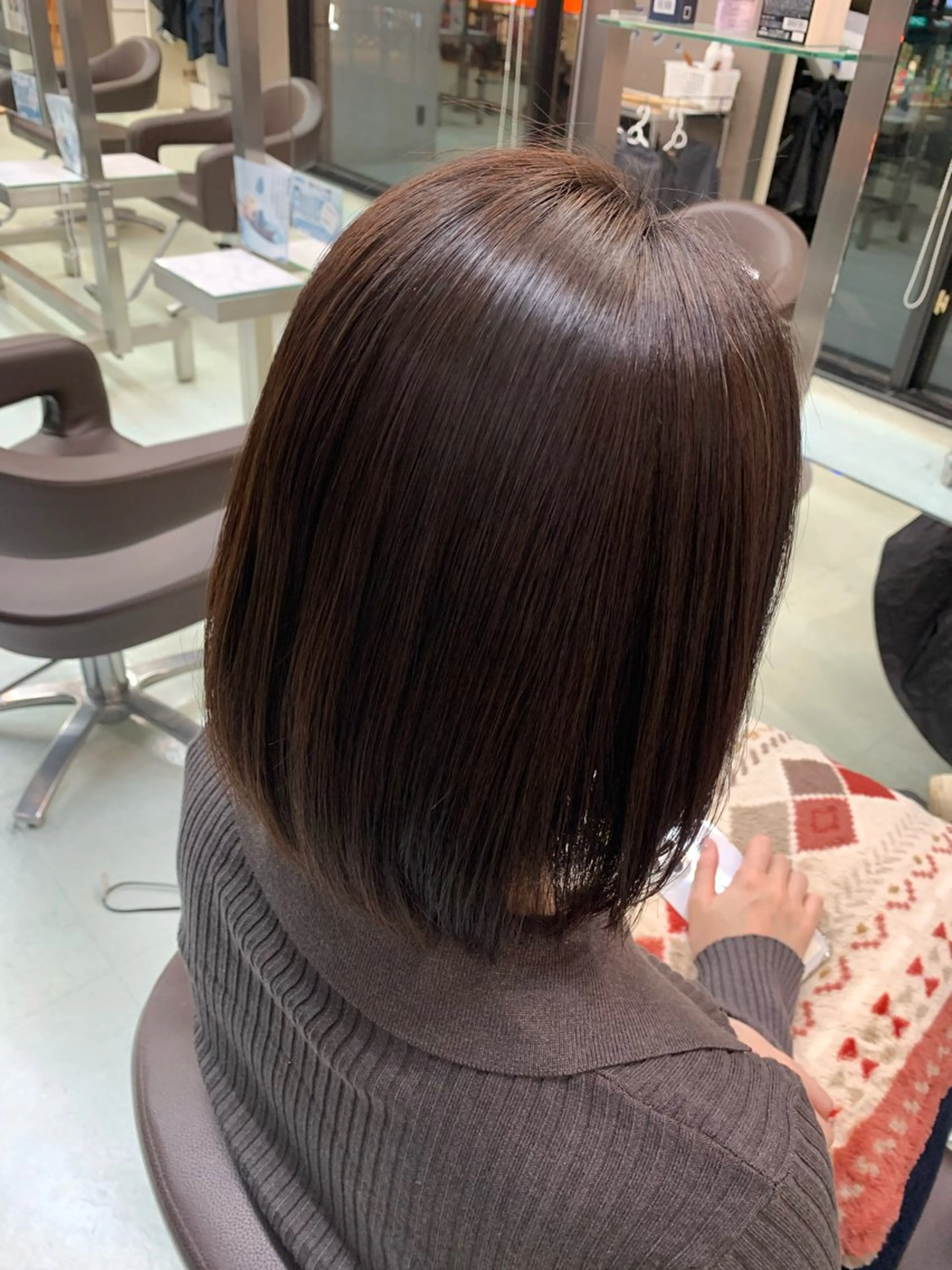 サラツヤ美革ストレートの写真