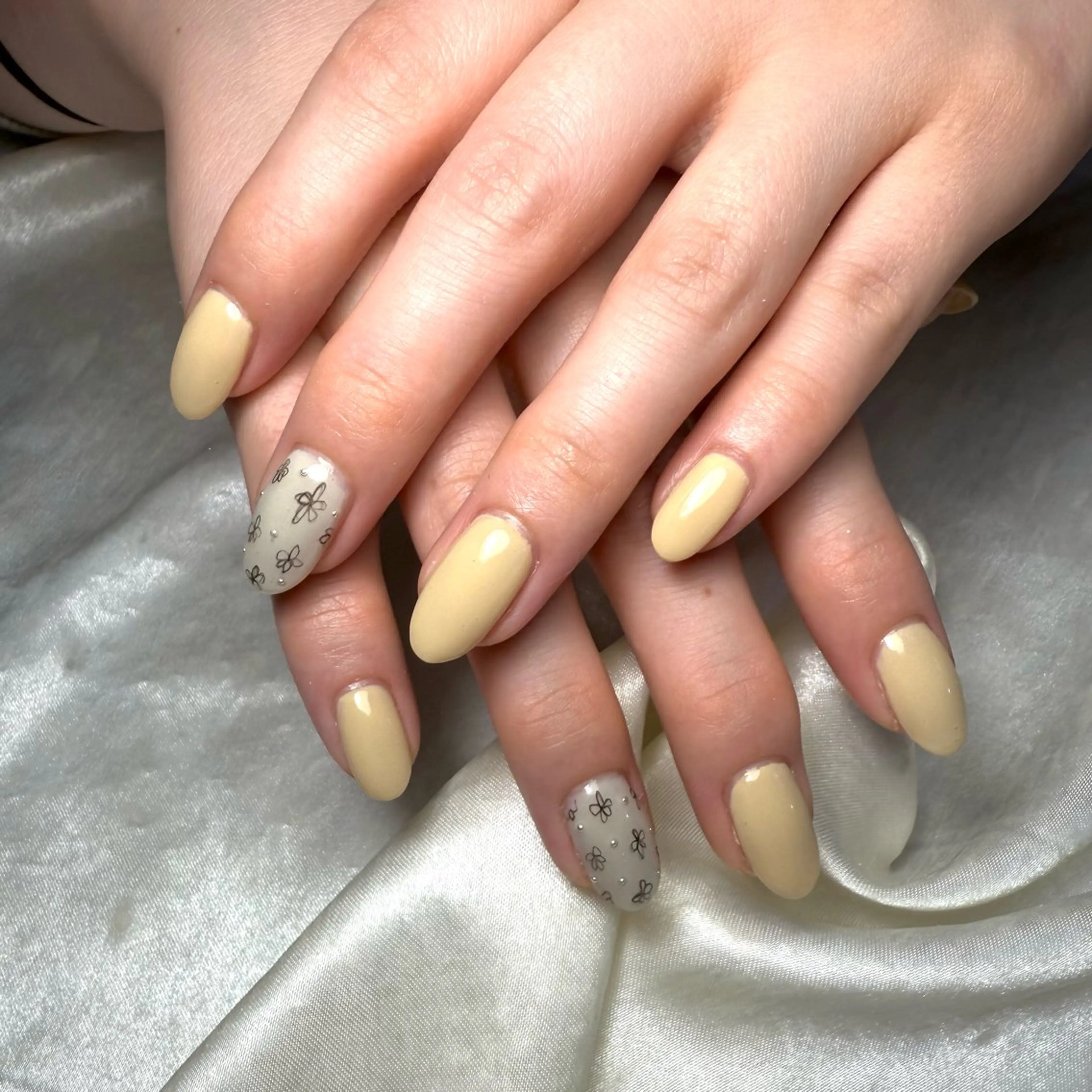 ネイル ハンドネイル elche SHOKOのネイルデザイン