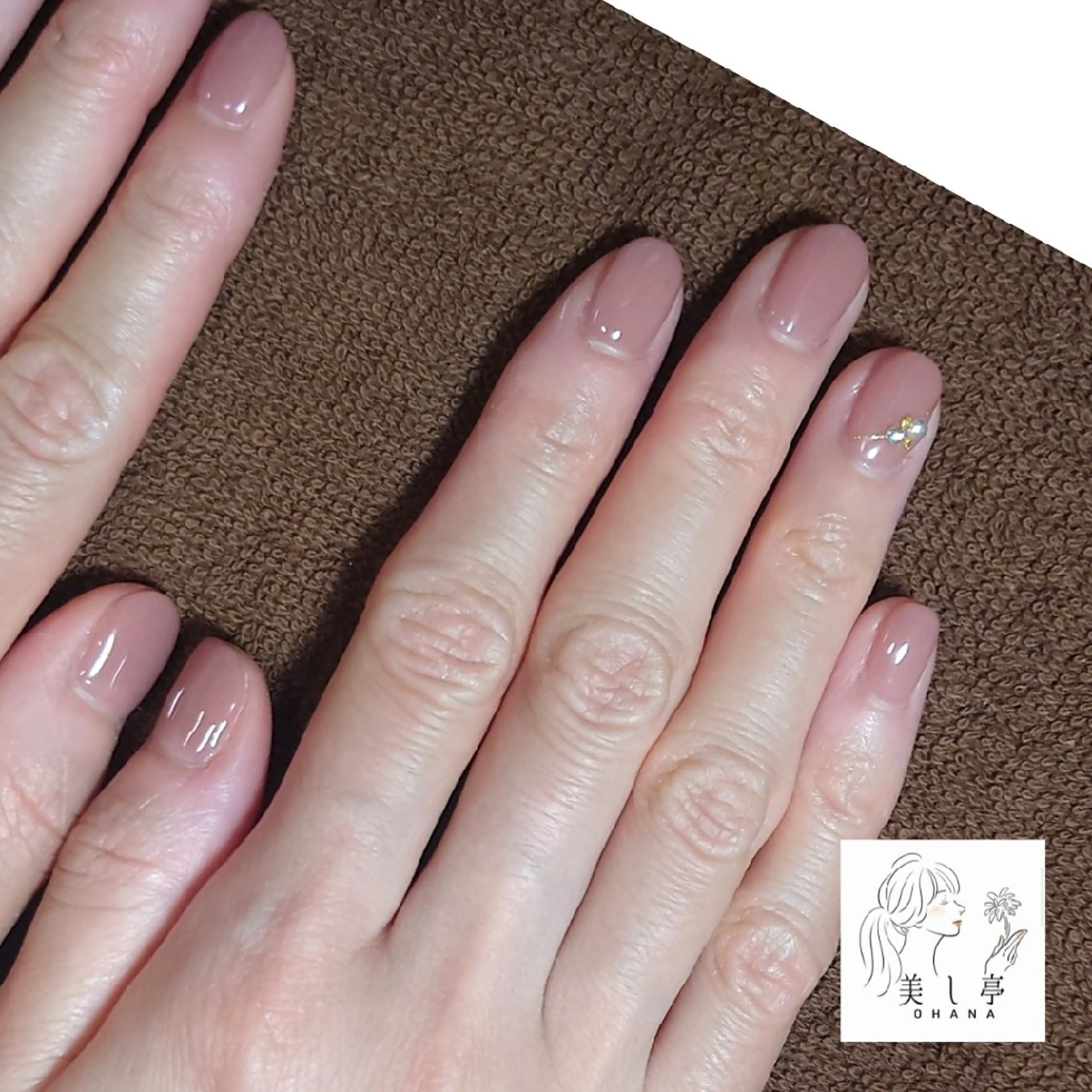 ネイル 美し亭 OHANAのネイルデザイン