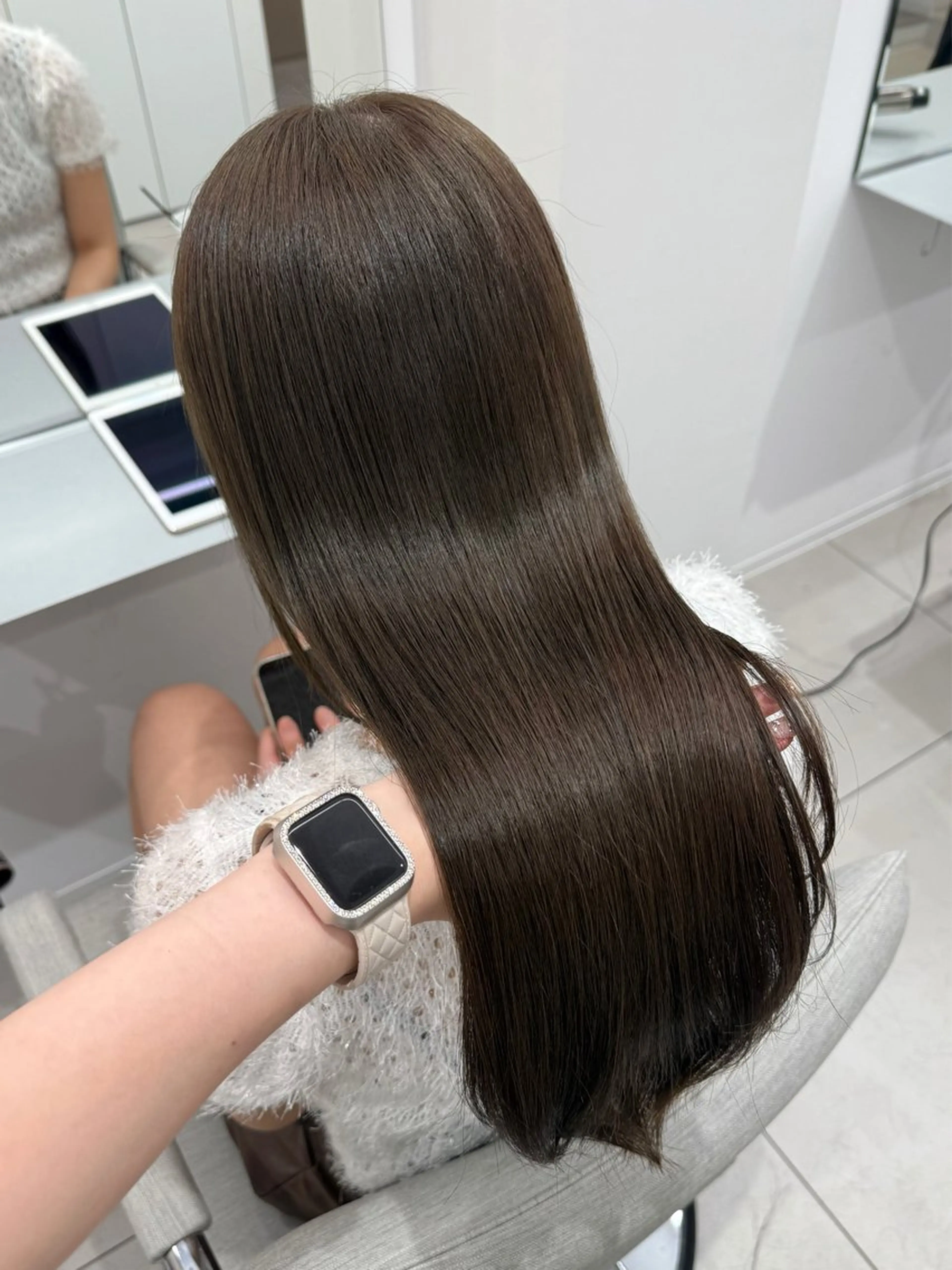 ロング カラー ベージュカラー カット ヘアカラー トリートメント 澤 佑華 🎀 透明感カラーのヘアスタイル