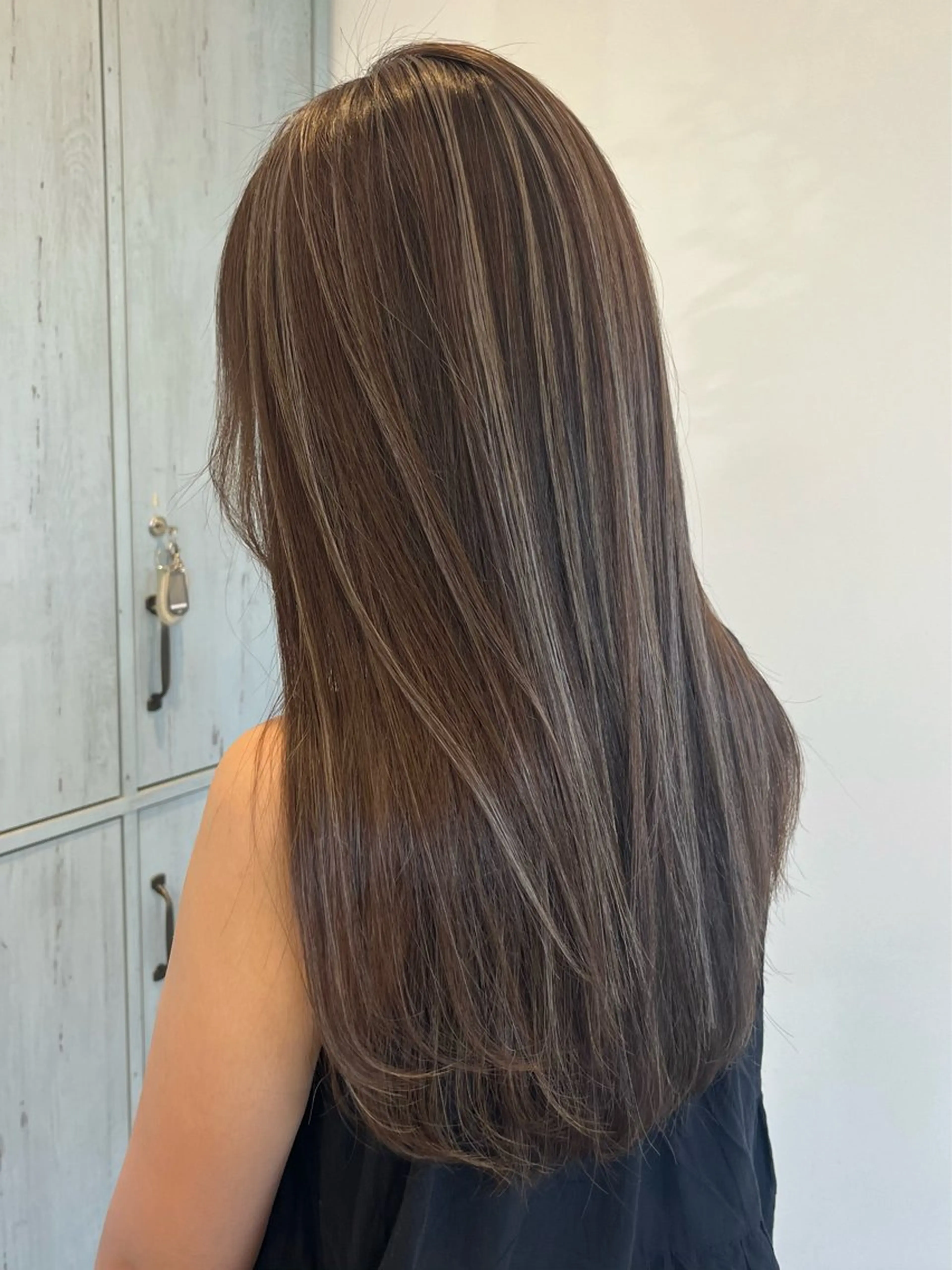 ロング カラー ヘアカラー ukyo/カラー/ ブリーチ/ハイライトのヘアスタイル