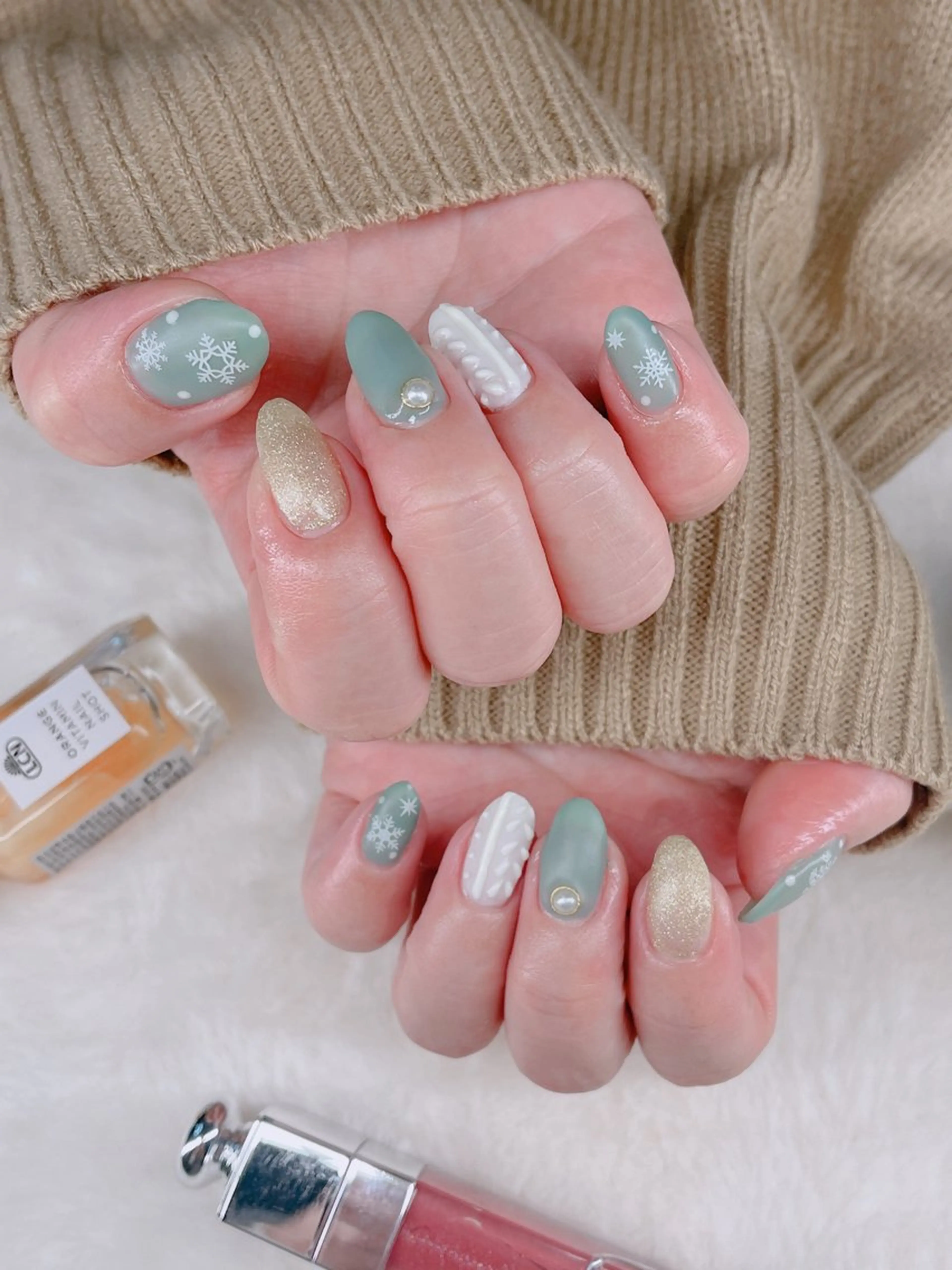 ネイル ハンドネイル SINCERELY シンシアリー🌈のネイルデザイン