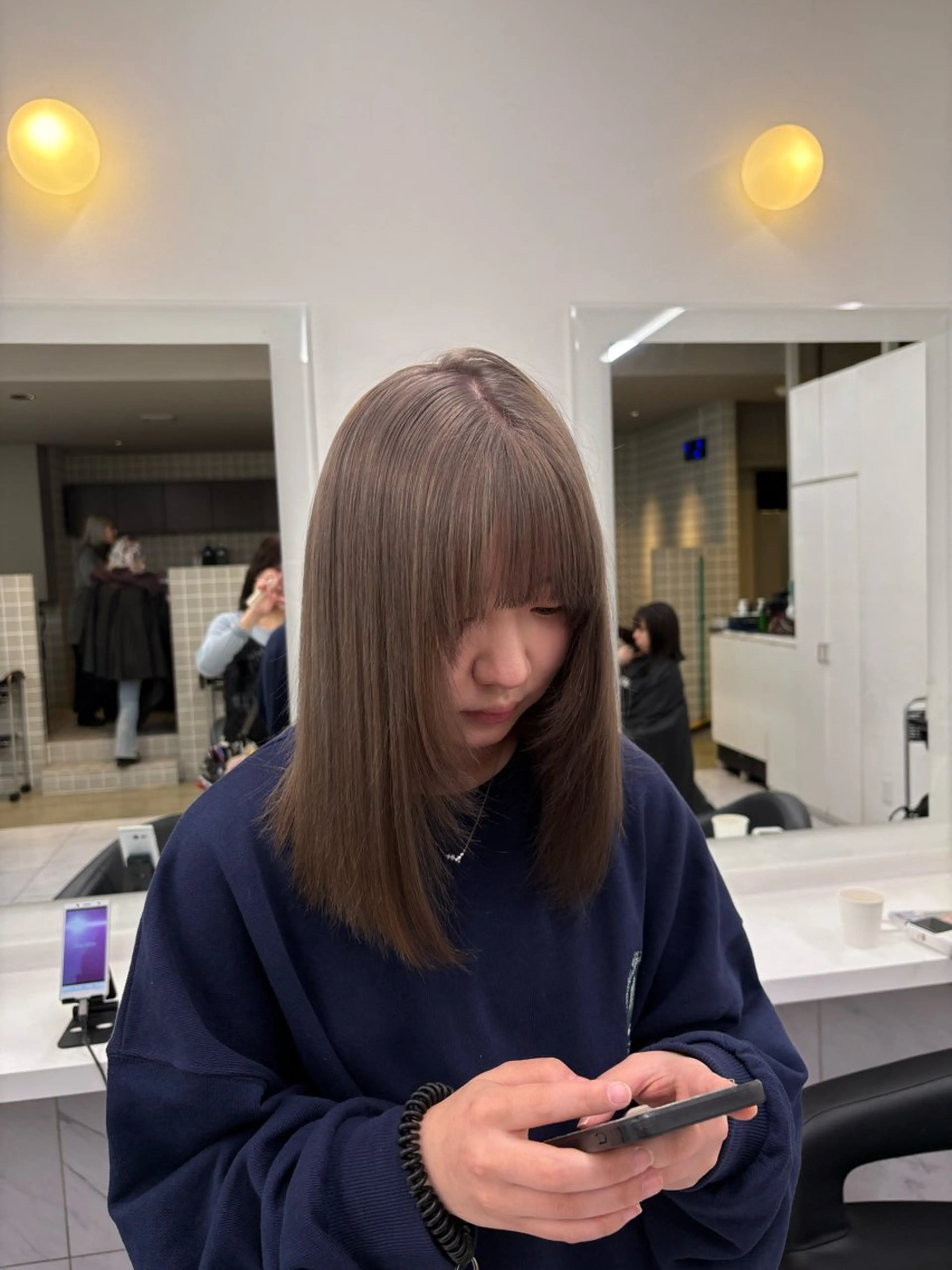 カラー ヘアカラー トリートメント 透明感ベージュ🤎 ナチュラルレイヤーのヘアスタイル