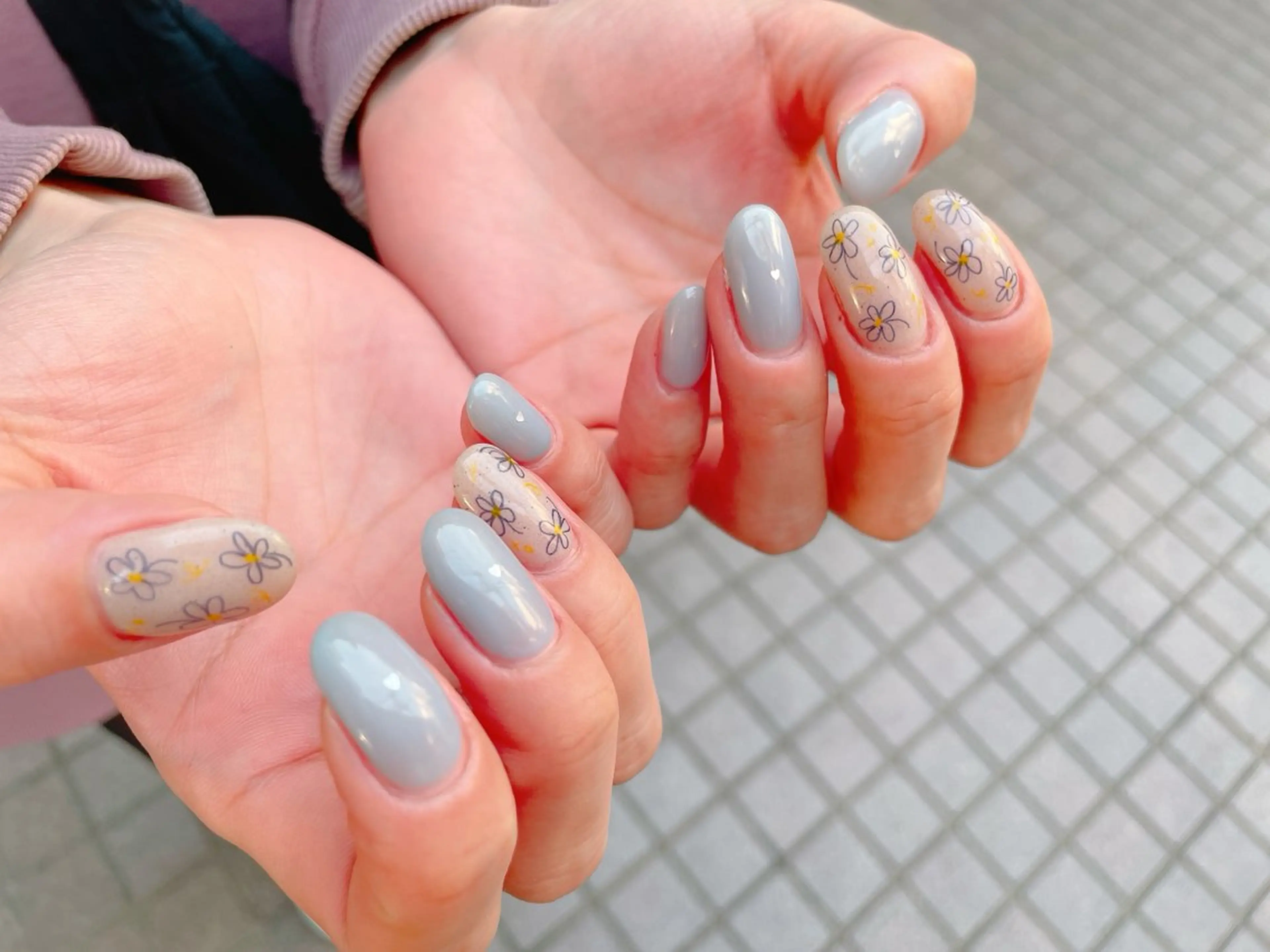 ネイル フラワーネイル ジェルネイル ニュアンスネイル パラジェル 春ネイル nailroom  OHANA所属・nailroom OHANA🌴のネイルデザイン