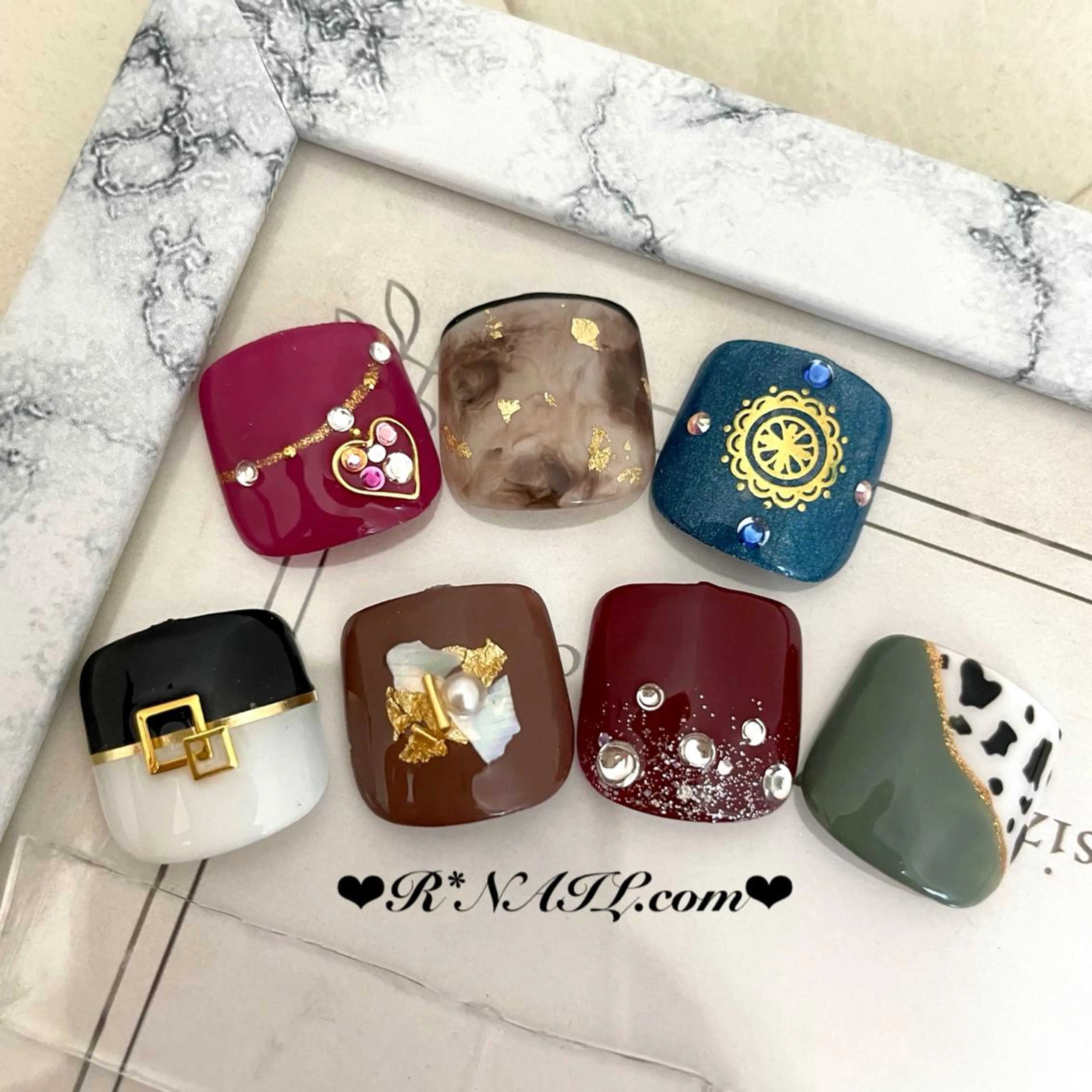ネイル フットネイル R*NAIL .comのネイルデザイン