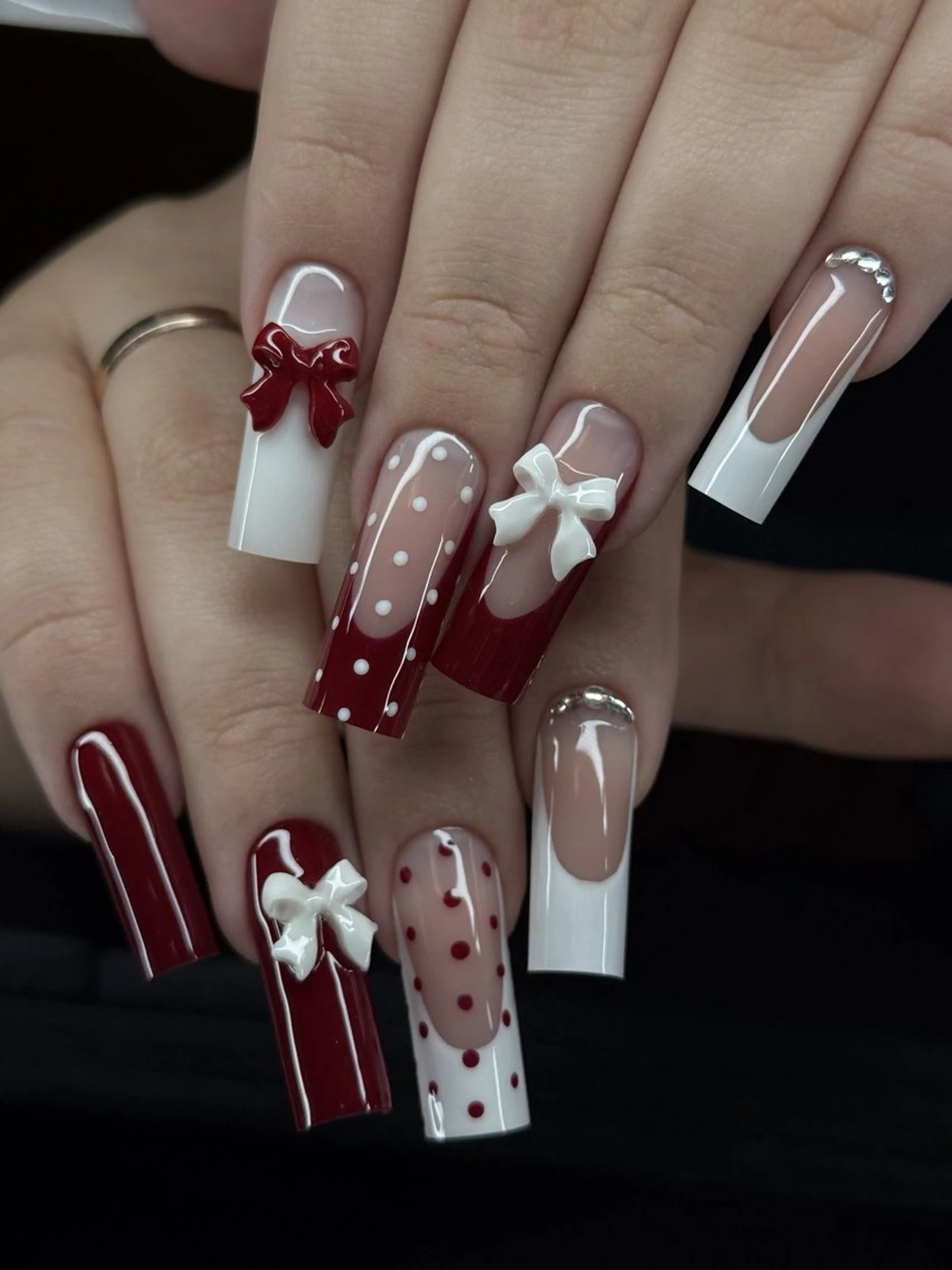ネイル アートネイル 長さ出し ジェルネイル マグネットネイル ニュアンスネイル Cloudy Chan Nailのネイルデザイン