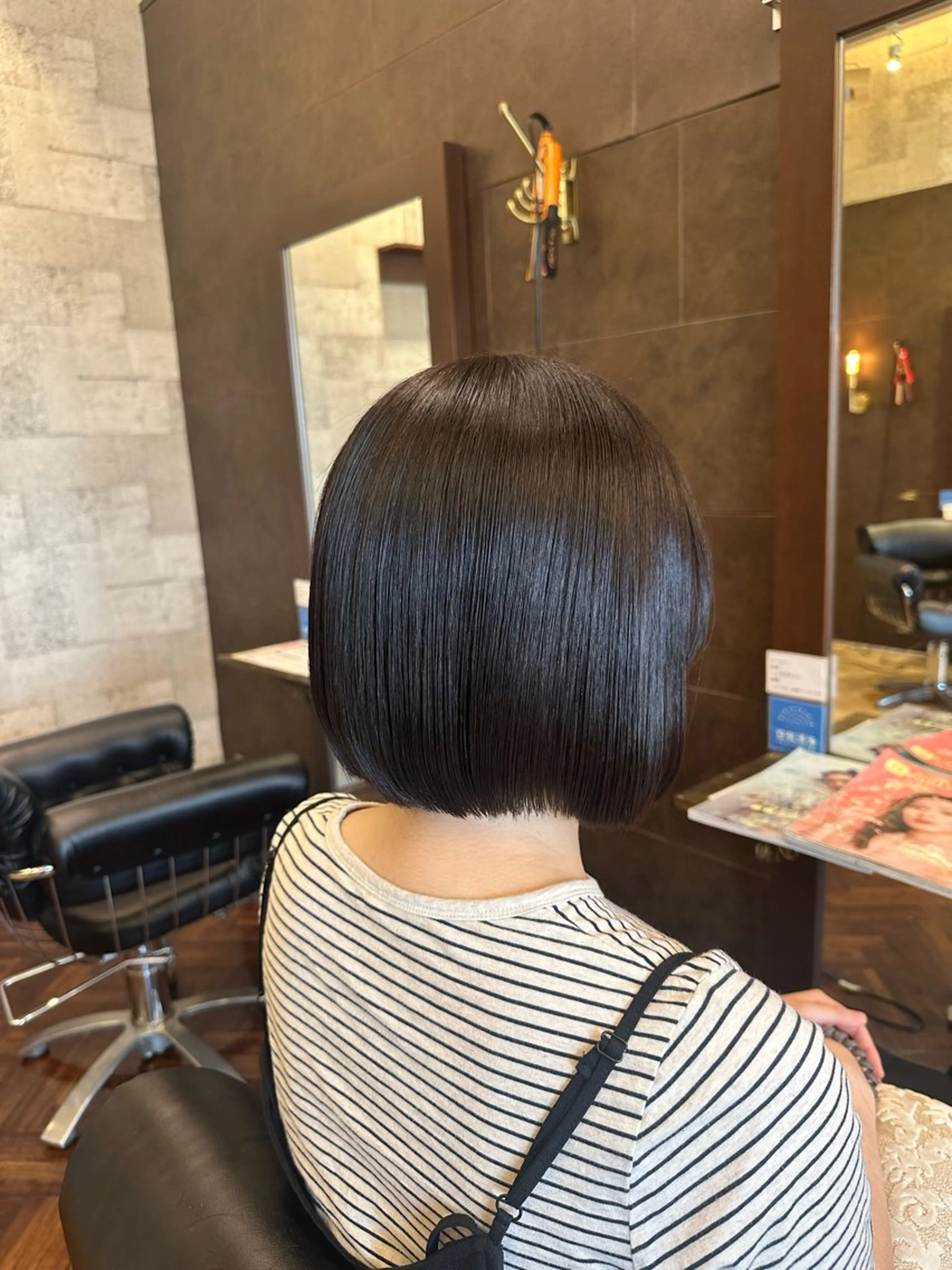 ショート ボブ 縮毛矯正 salowin 谷本のヘアスタイル