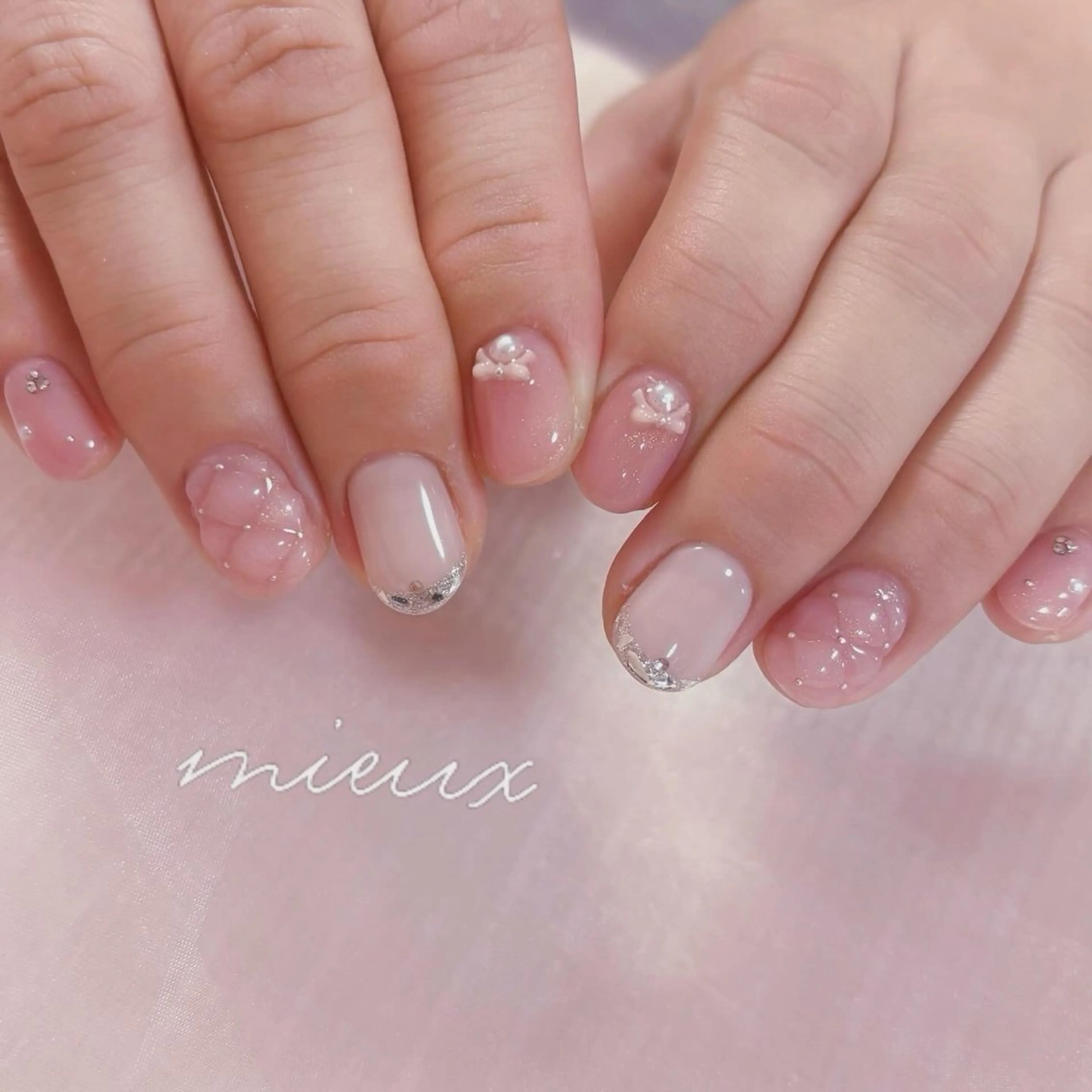 ネイル ハンドネイル nailsalon mieuxのネイルデザイン