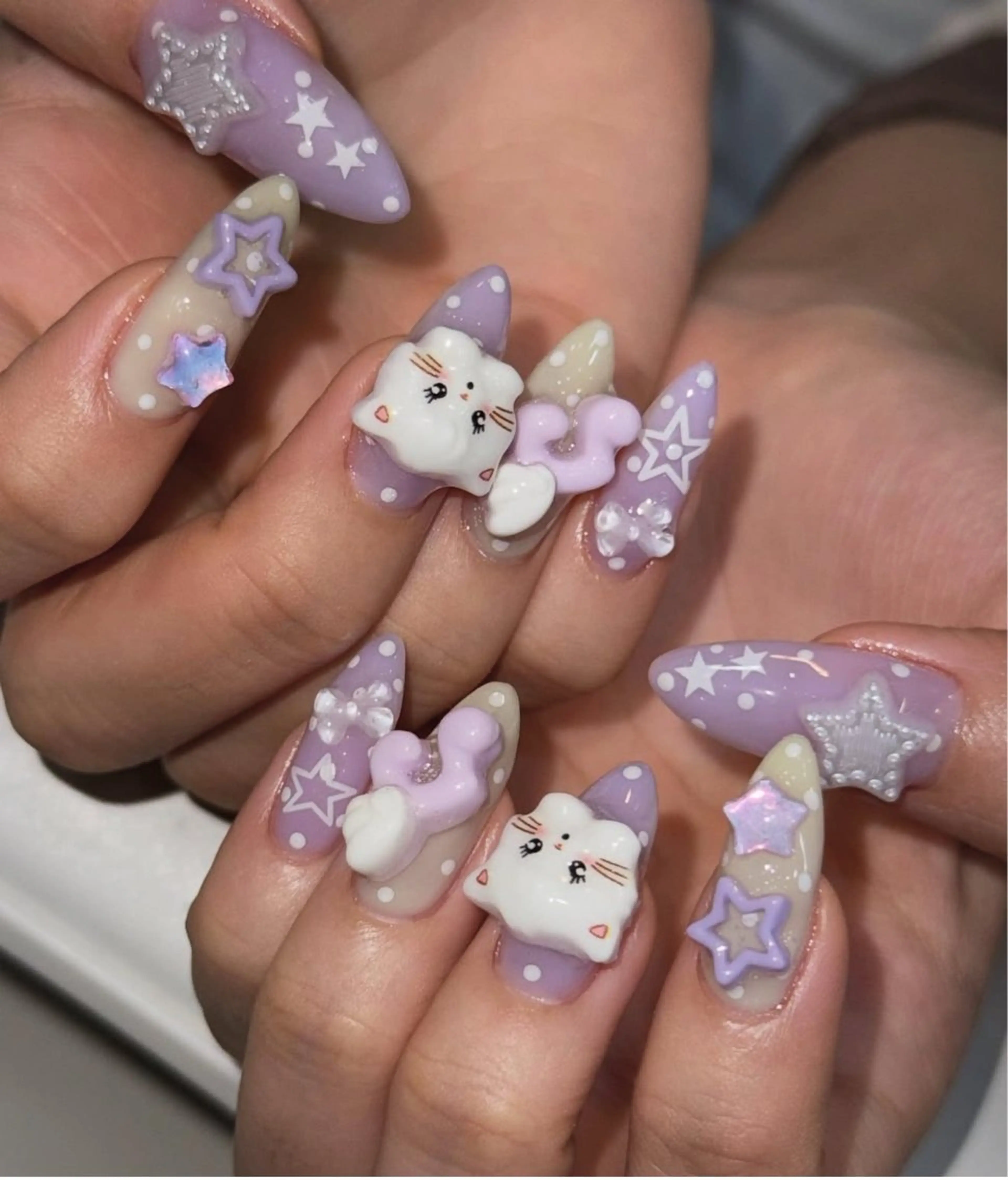 ネイル アニマル柄 オーロラネイル チークネイル フラッシュネイル ジェルネイル ハンドネイル Tira Nailのネイルデザイン