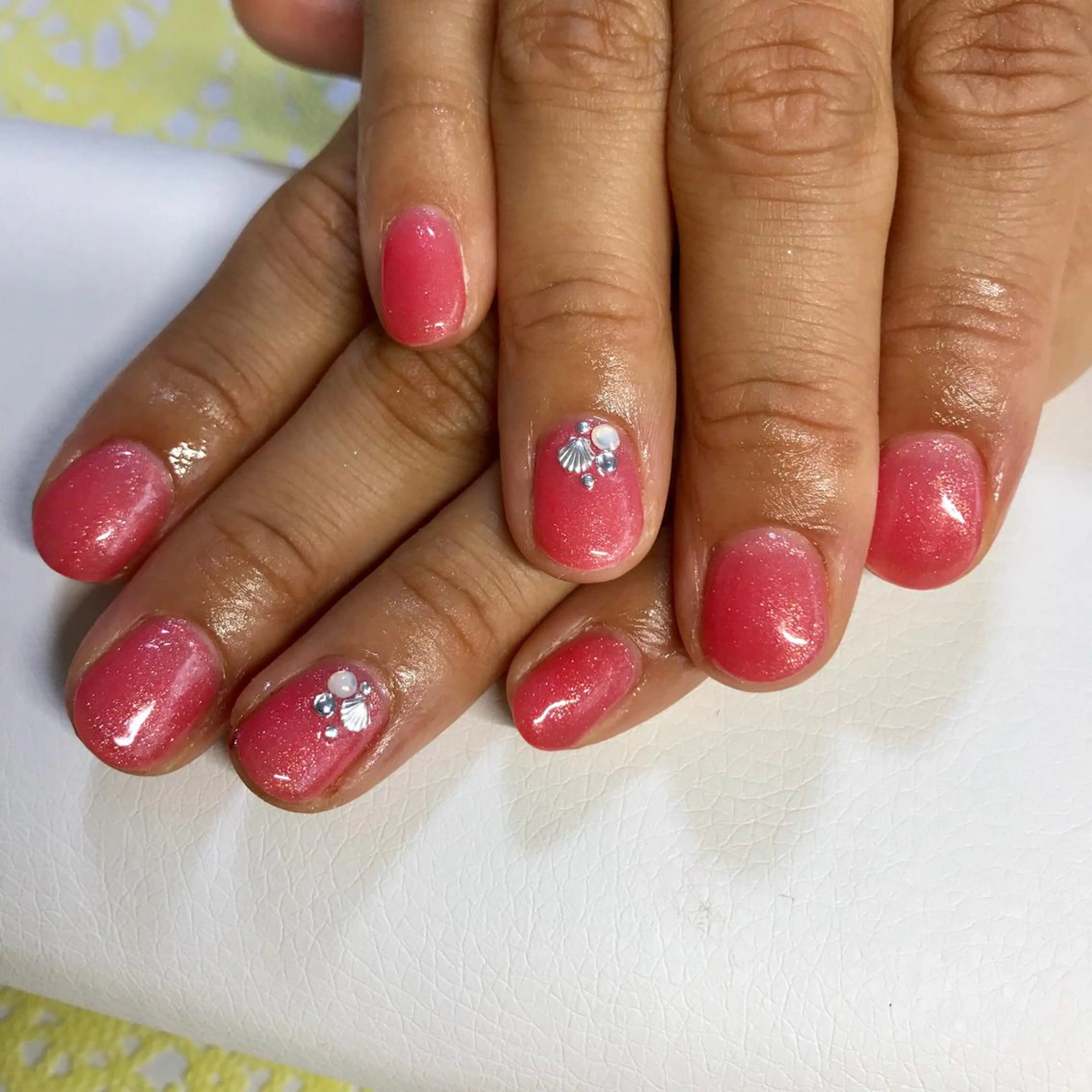 ネイル シンプルネイル 菊地 里沙のネイルデザイン