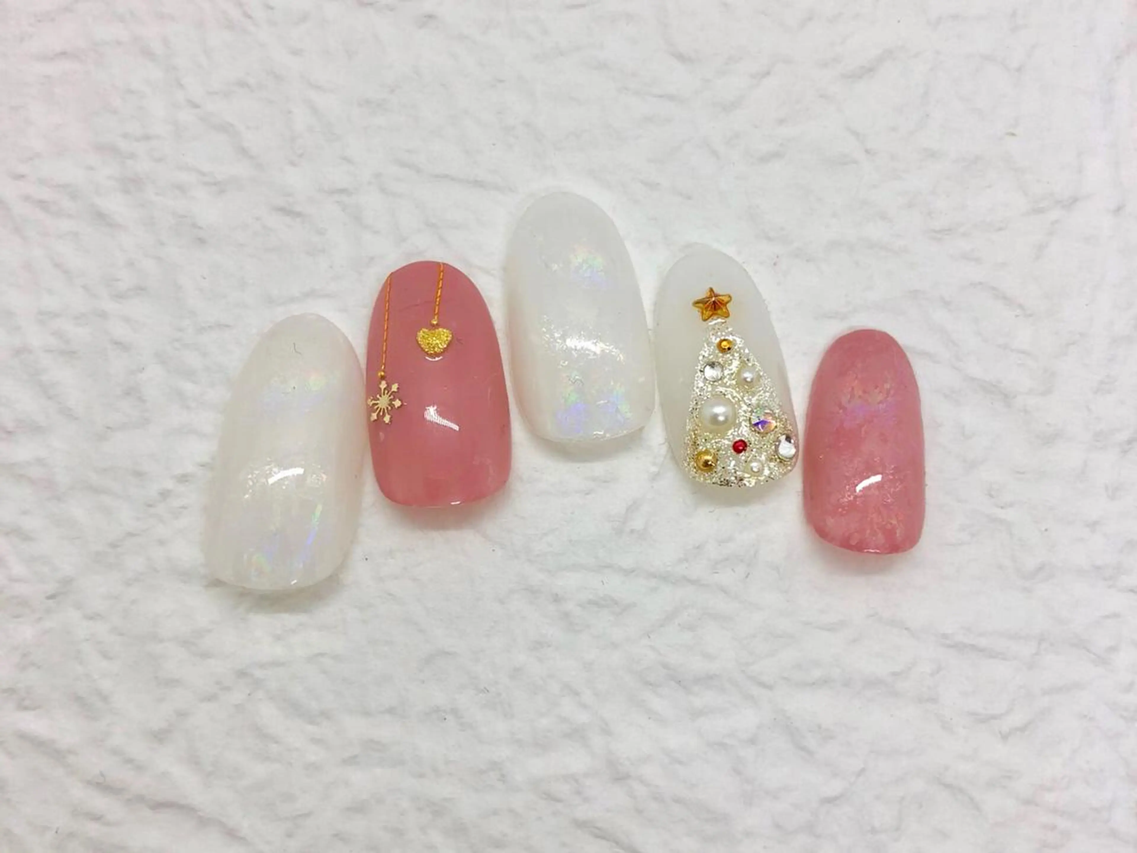 ネイル 冬ネイル クリスマス TRAM-nail moriizumiのネイルデザイン
