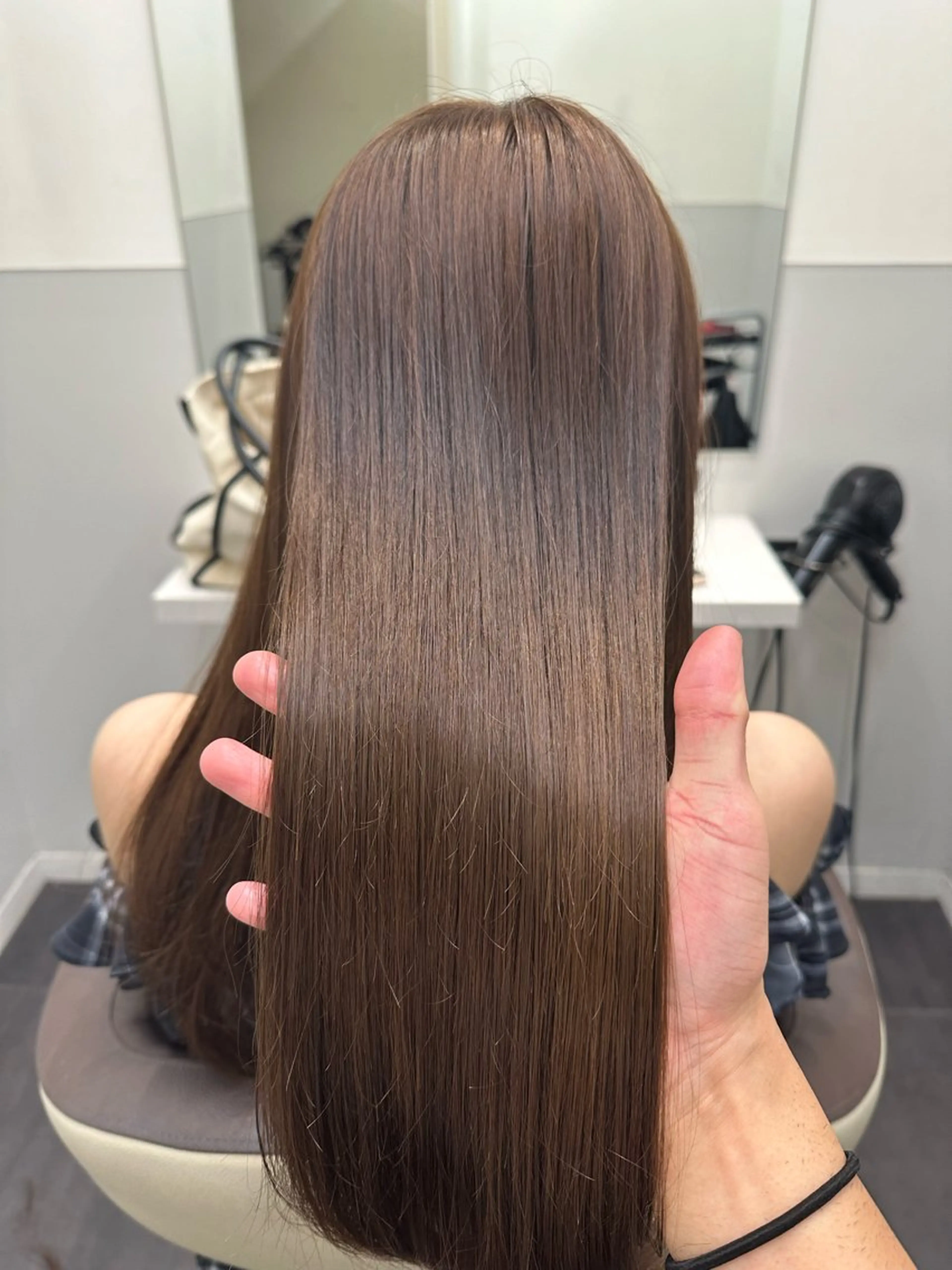 ロング カラー ベージュカラー ブリーチ 透明感カラー ブリーチなしカラー 髪質改善 カット ヘアカラー トリートメント 【美髪矯正 /髪質改善】RINのヘアスタイル