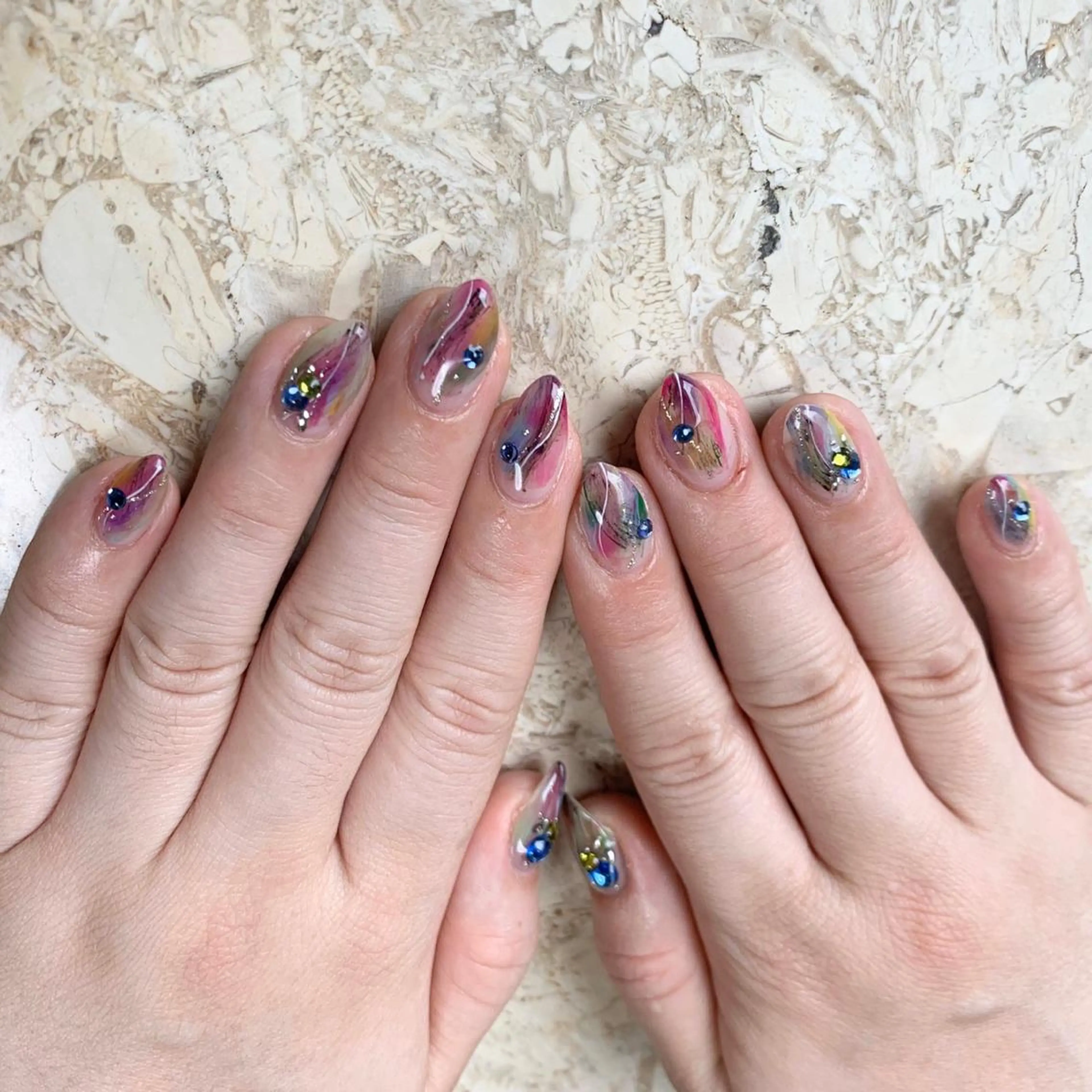 ネイル オーロラネイル ジェルネイル ハート 氷ネイル・うるうるネイル マグネットネイル ハンドネイル フットネイル nail salon mieux(ミュー)のマツエク・マツパデザイン