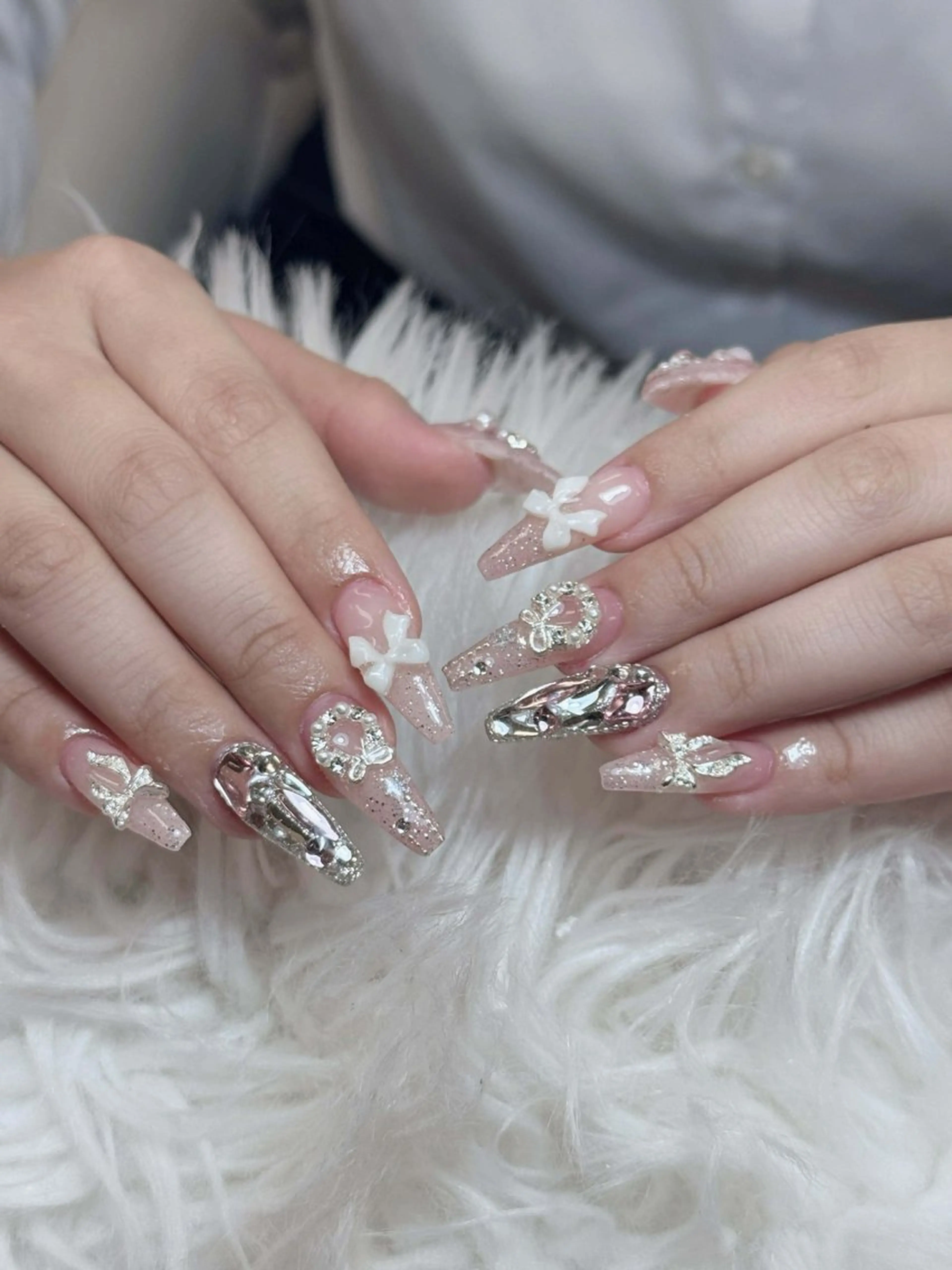 ネイル ハンドネイル ハンドケア Anh Nail 歌舞伎町のネイルデザイン