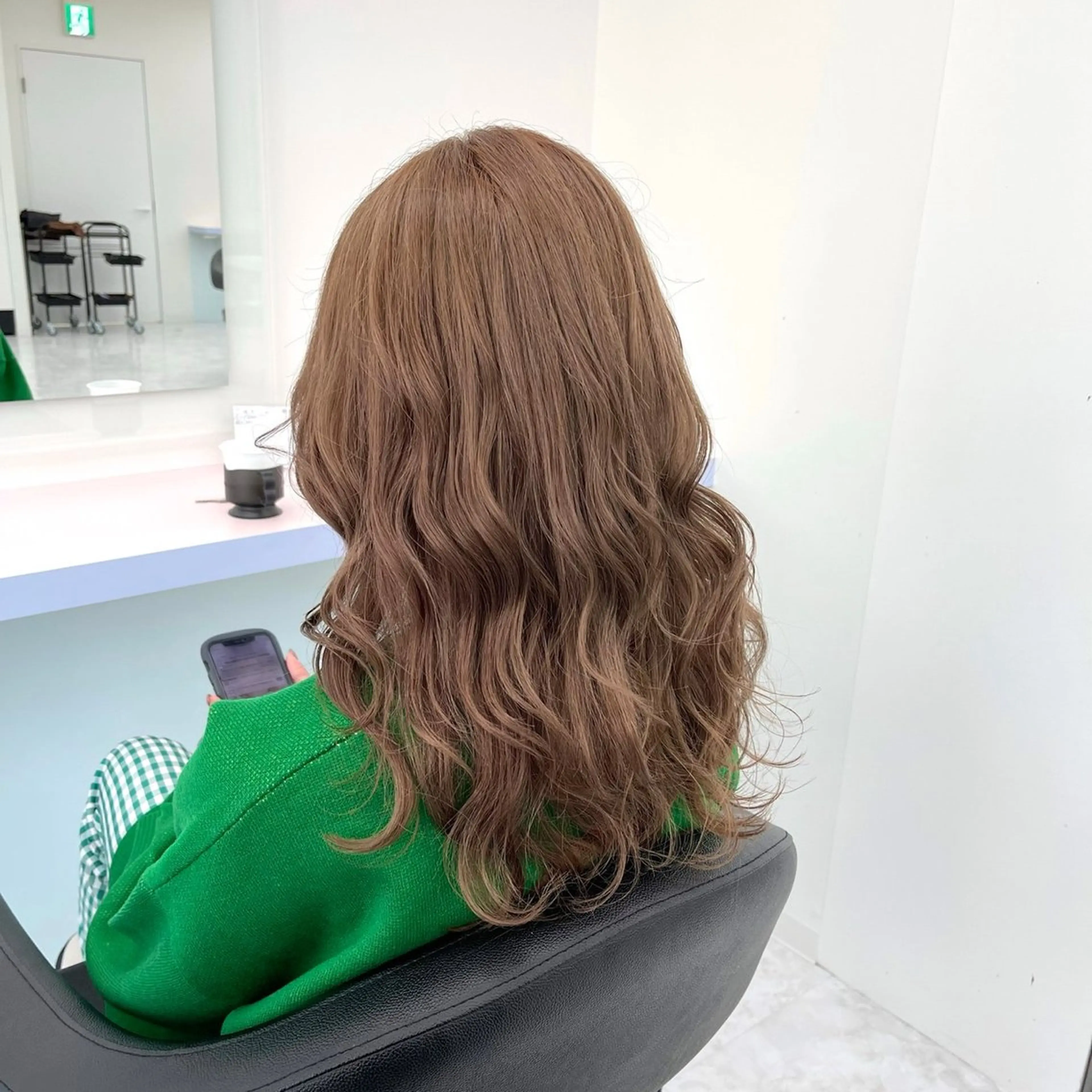 セミロング カラー パーマ ヘアアレンジ メンズ 🤍透明感カラー🤍 似合わせ🤍AINEのヘアスタイル
