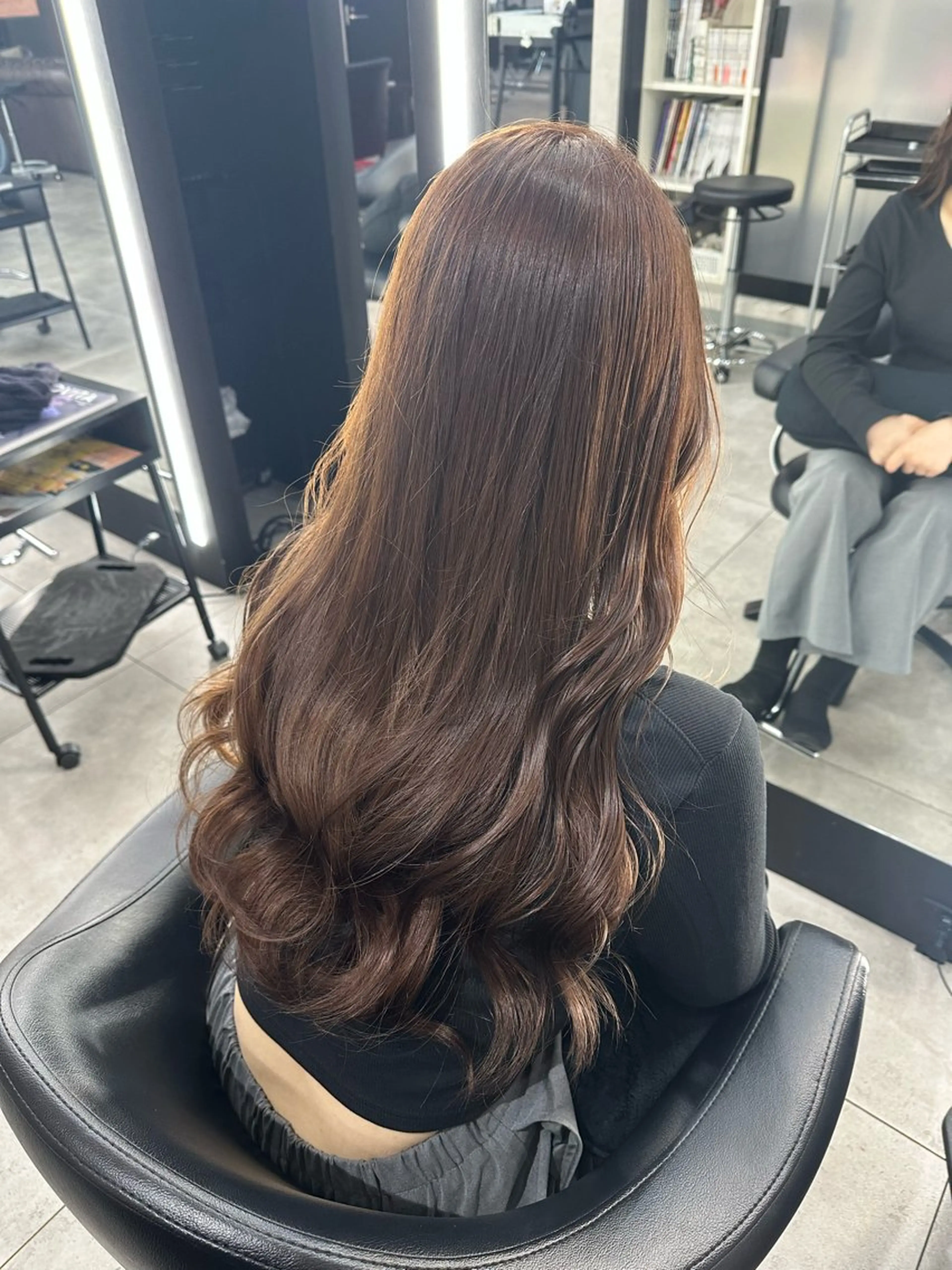 ロング カラー ベージュカラー ブリーチ 透明感カラー ダブルカラー ブリーチなしカラー 徳永 瑚心のヘアスタイル