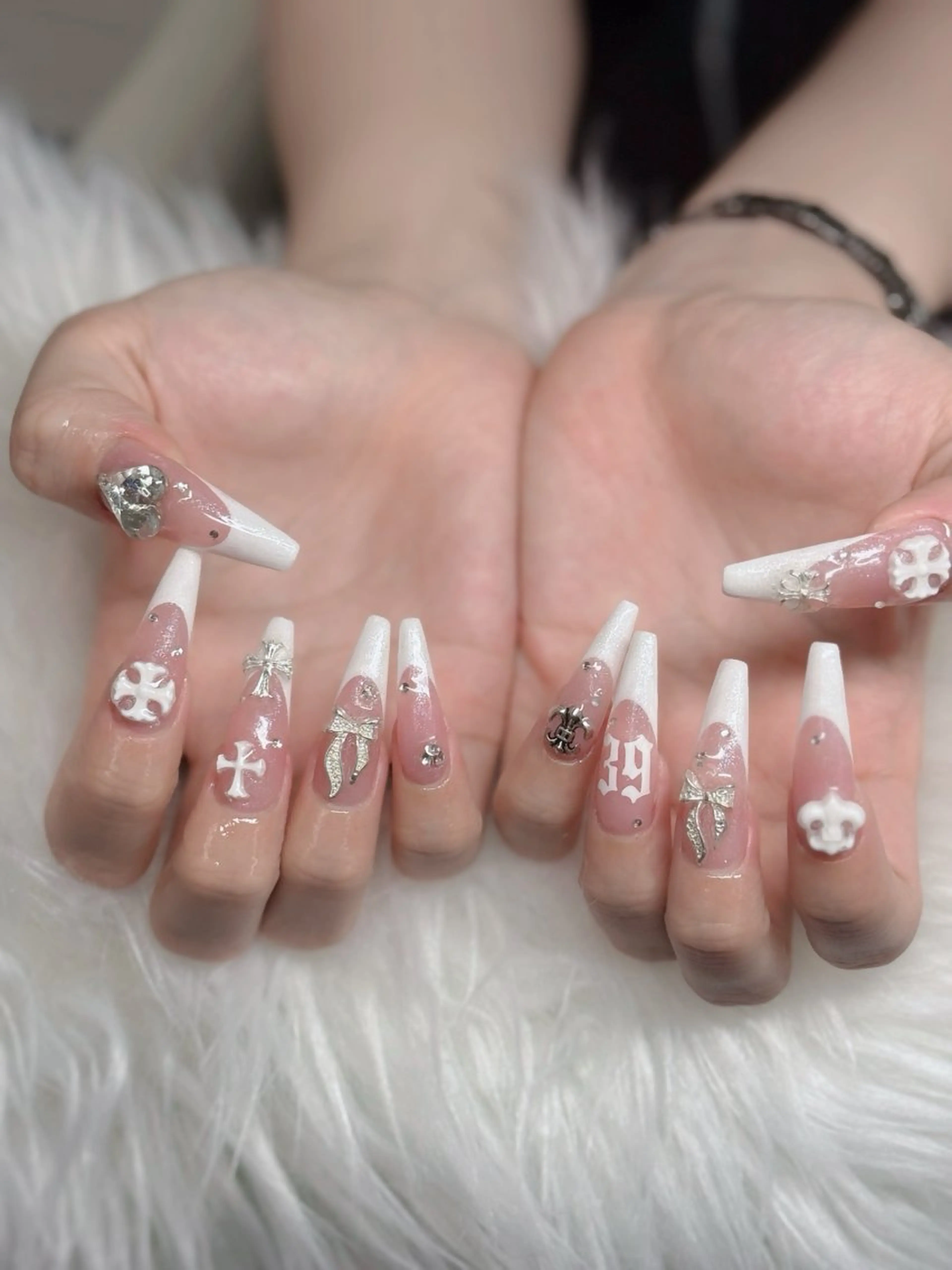 ネイル アートネイル 韓国ネイル 持ち込み ワンホンネイル Lenie Nail Salonのネイルデザイン