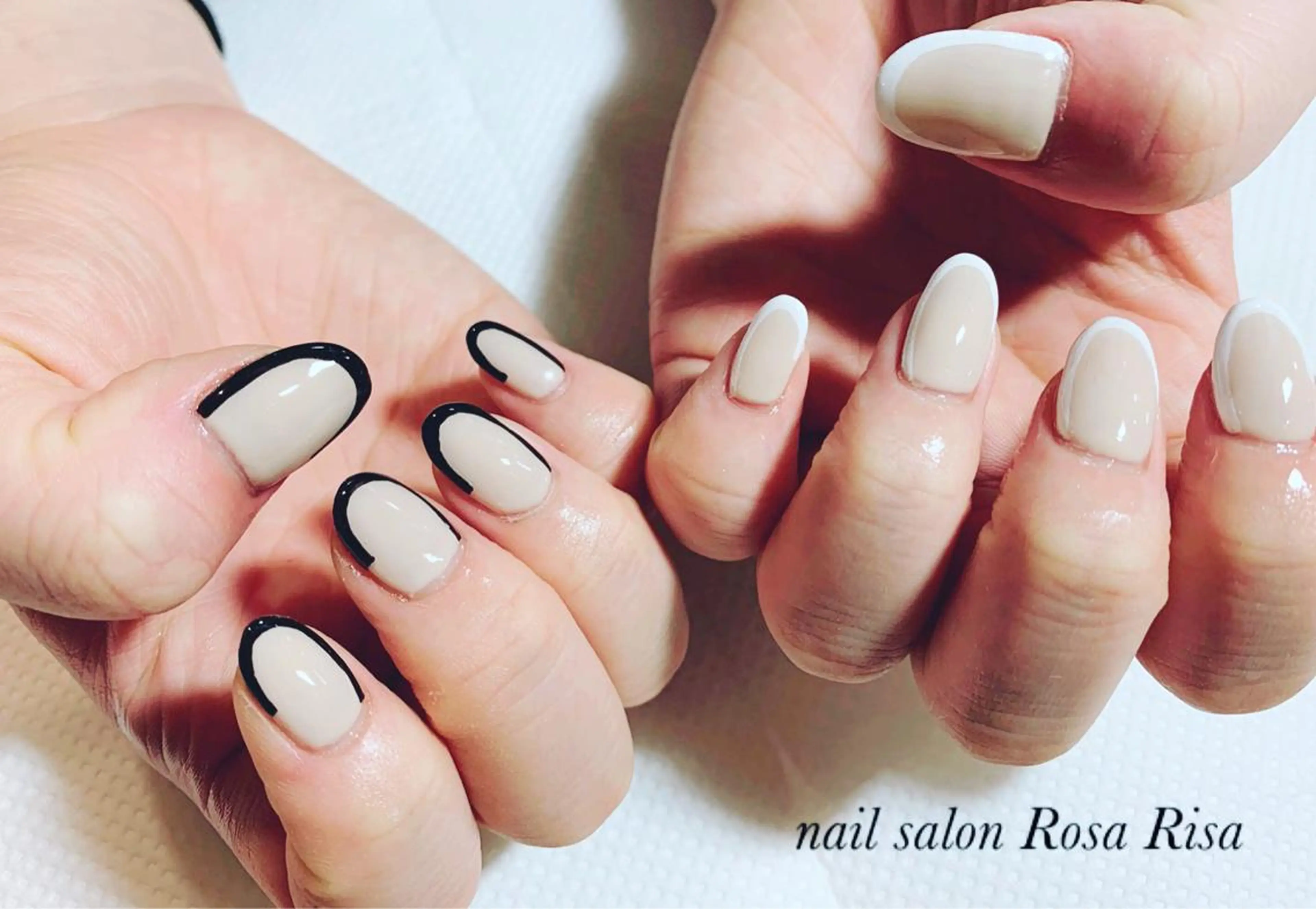 ミディアム ネイル ホワイト ネイルスタジオ シェイクユアハンズのネイルデザイン