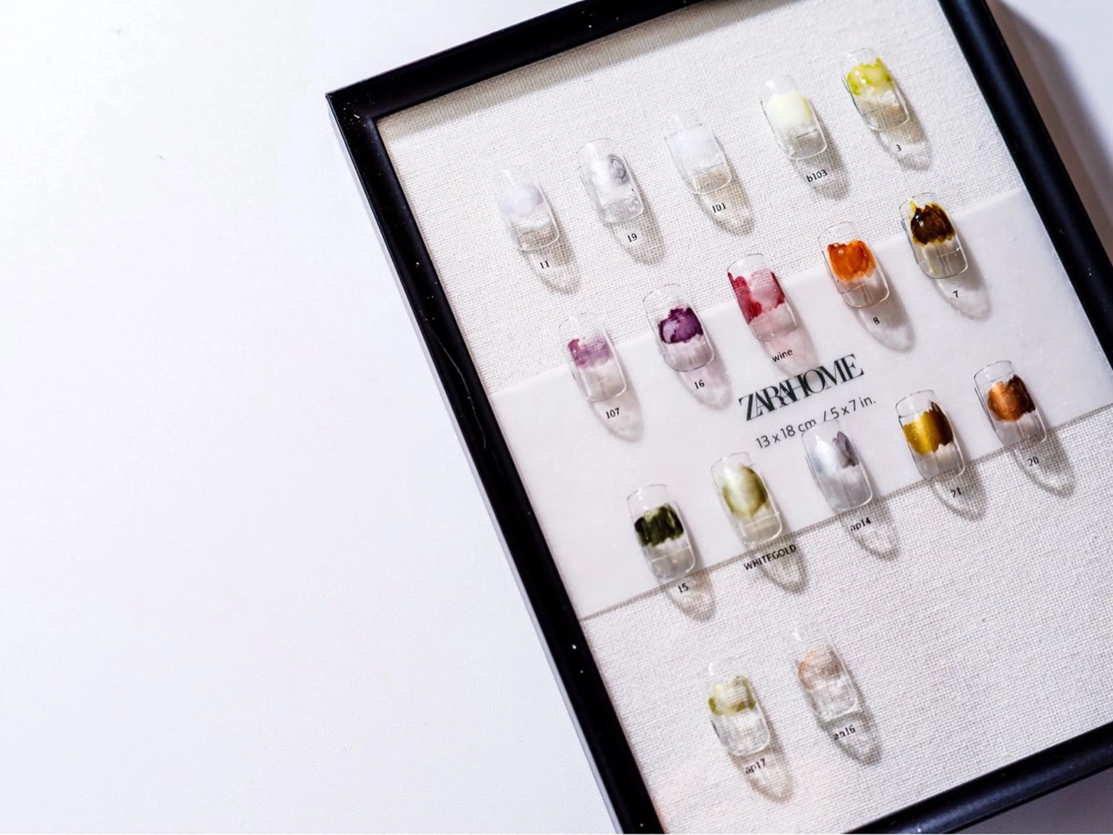 ネイル Phu'k la SHIHOのネイルデザイン