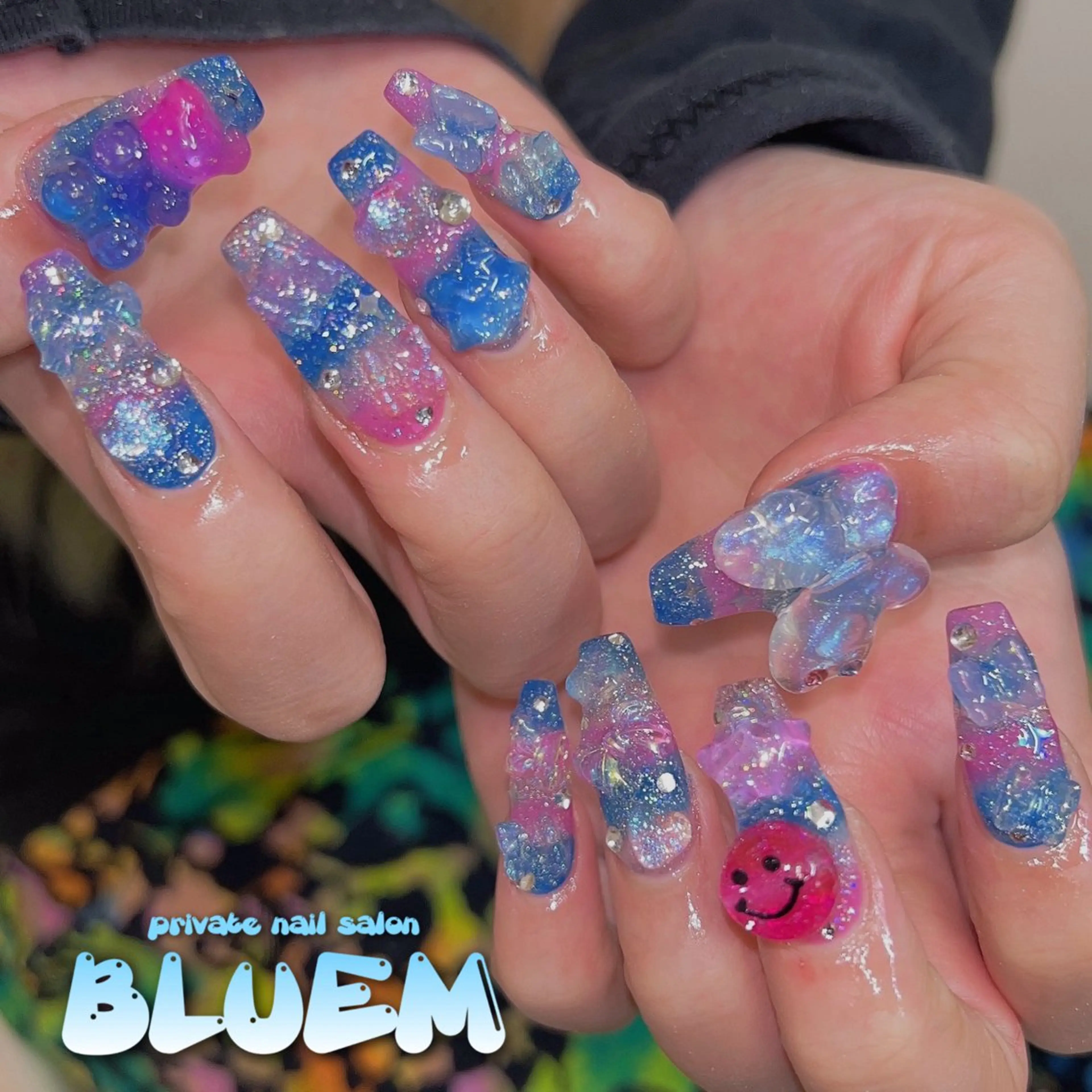 ネイル ハンドネイル BLUEM なな🐶のネイルデザイン