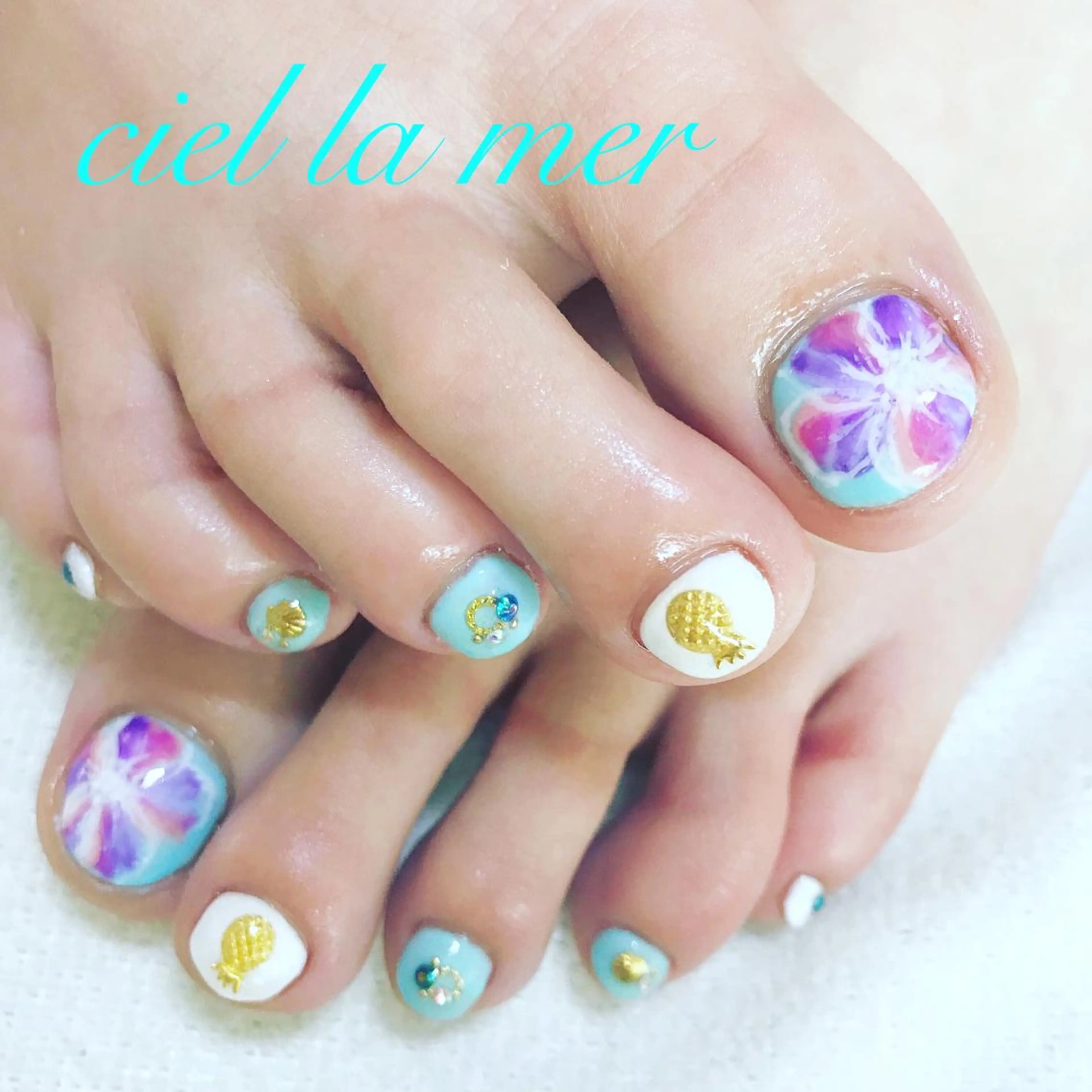 ネイル ハンドネイル フットネイル ciel la merのネイルデザイン