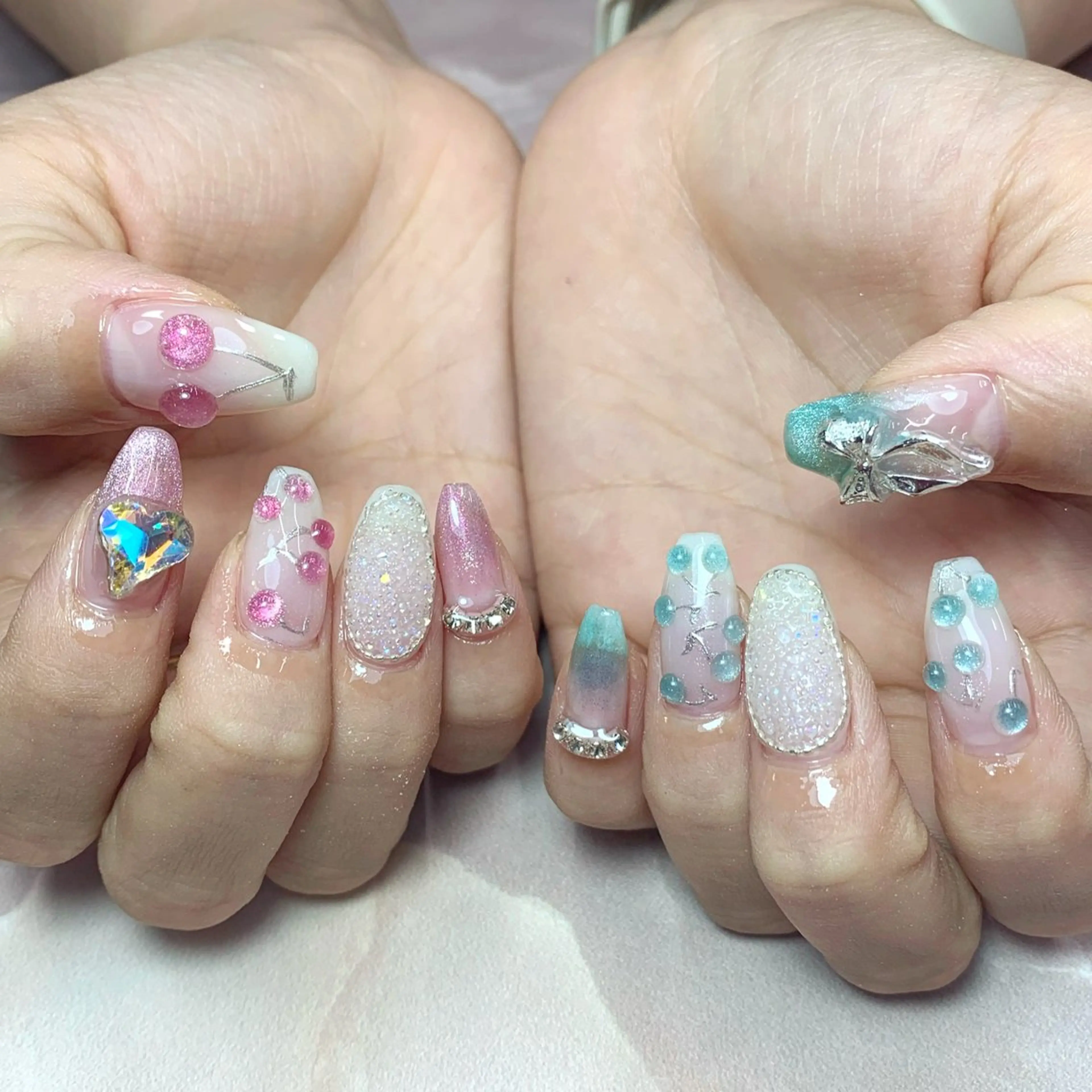 ネイル ハンドネイル Rose Glass 高蔵寺店のネイルデザイン