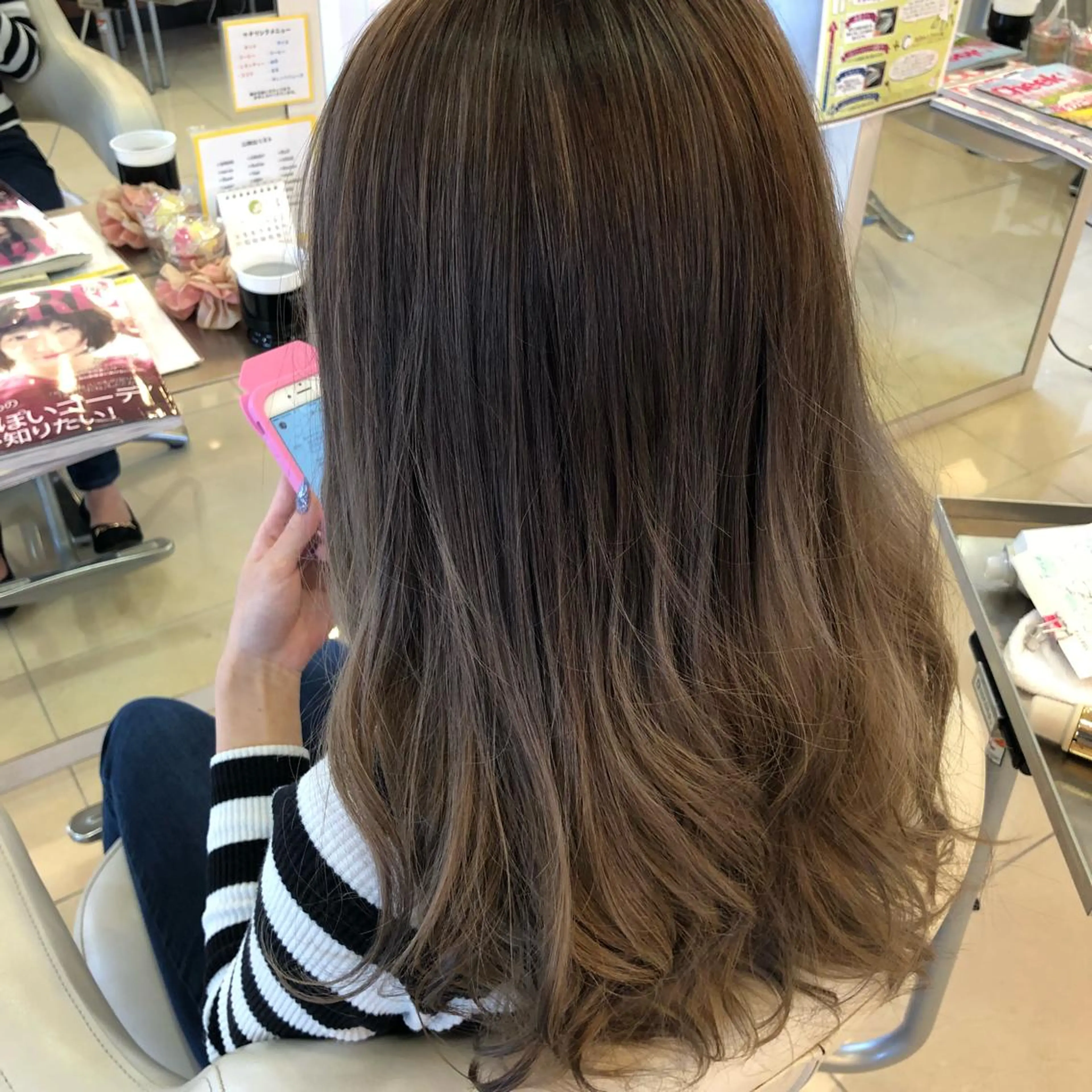 カラー 牧野 佳樹のヘアスタイル