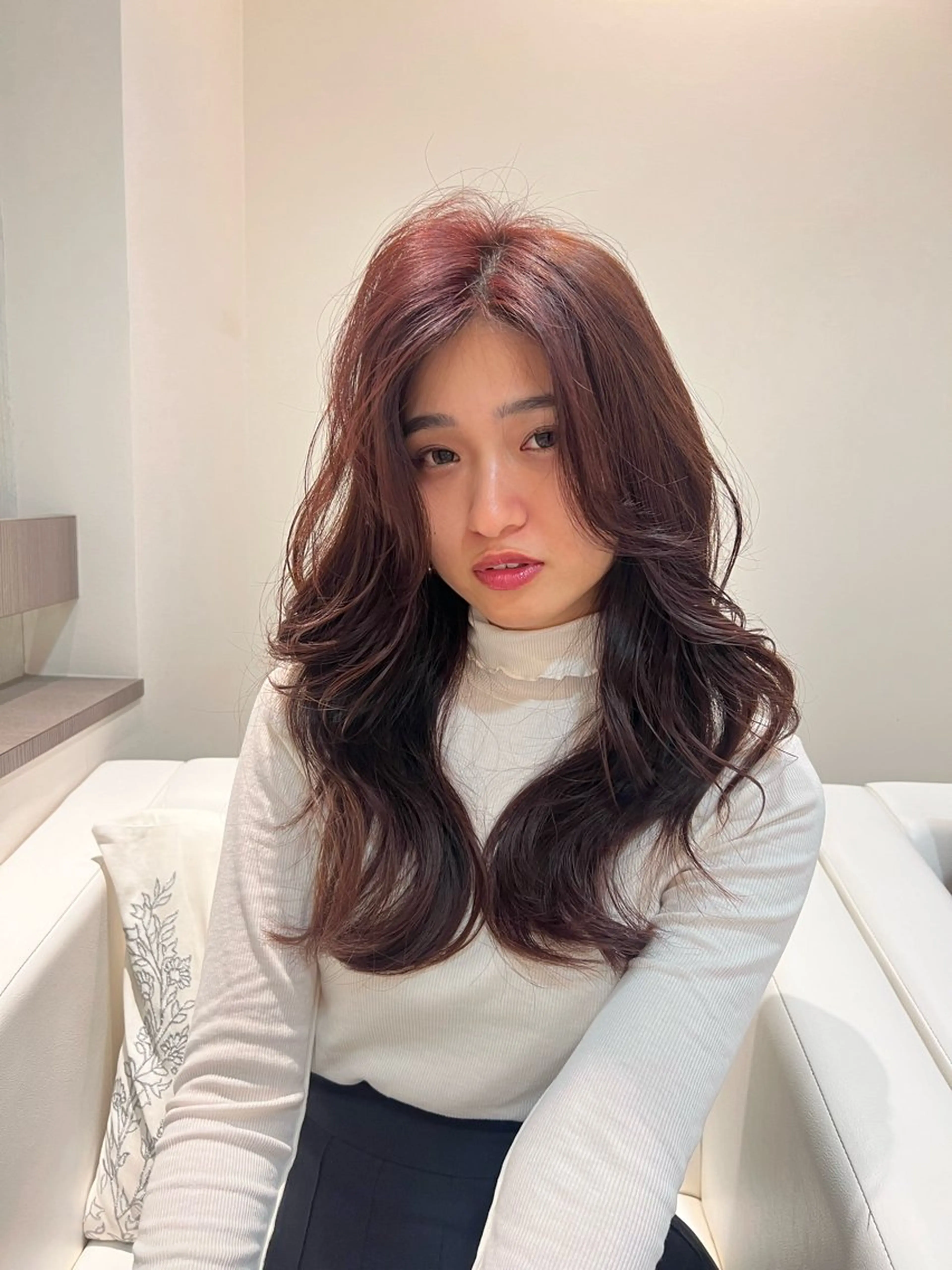 ロング レイヤー/ブリ ーチ/ 岡本美優のヘアスタイル