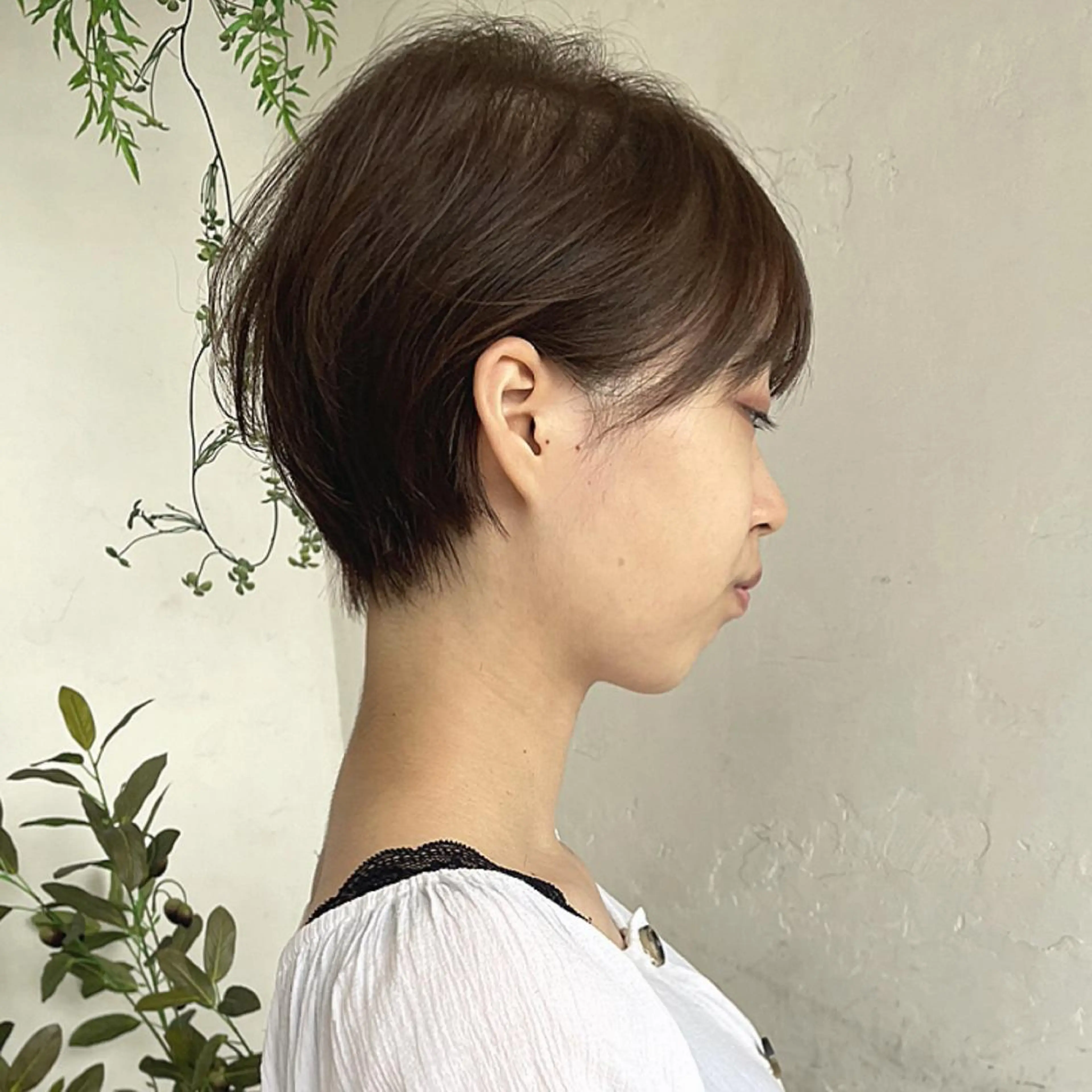 ショート カラー ショートボブ ハンサムショート 丸みショート デザインカラー ハイライトカラー カット ヘアカラー トリートメント 京都大人女性ショート 徒歩1分/秋山のヘアスタイル