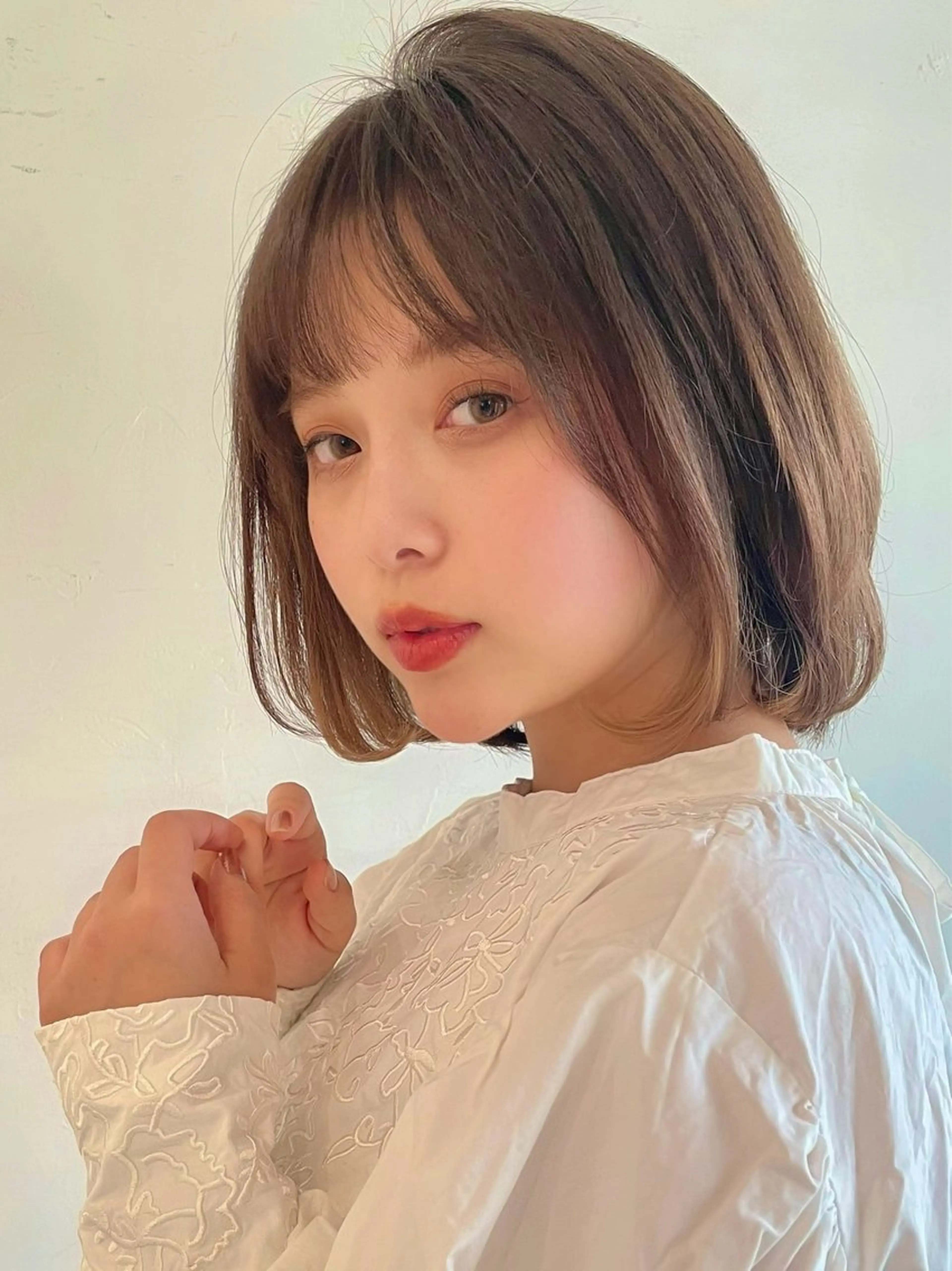 ミディアム 米澤 由衣のヘアスタイル