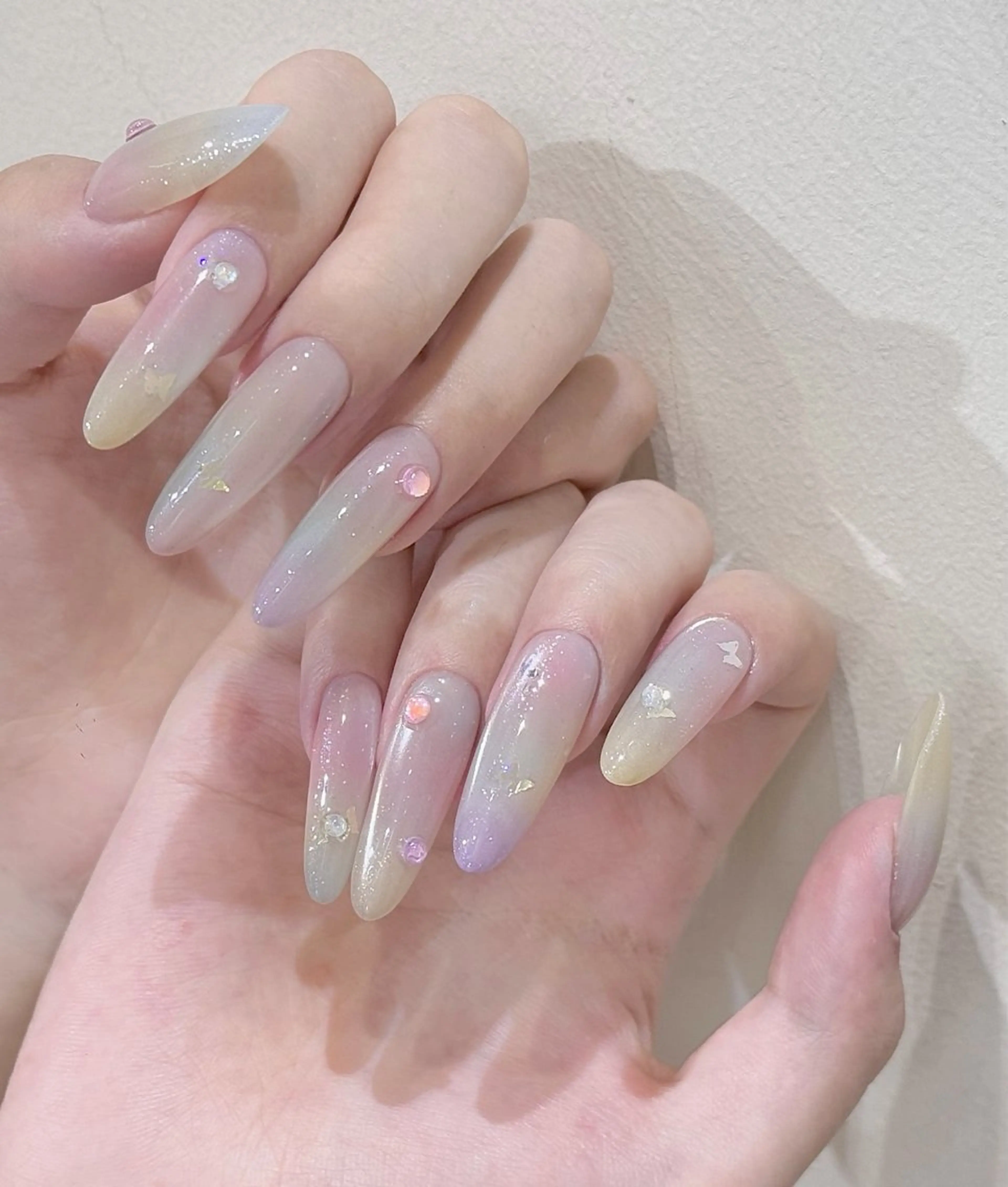 ネイル 桜ネイル フットネイル フレンチネイル グラデーション 氷ネイル・うるうるネイル ハンドネイル Lynn_ Nailのネイルデザイン