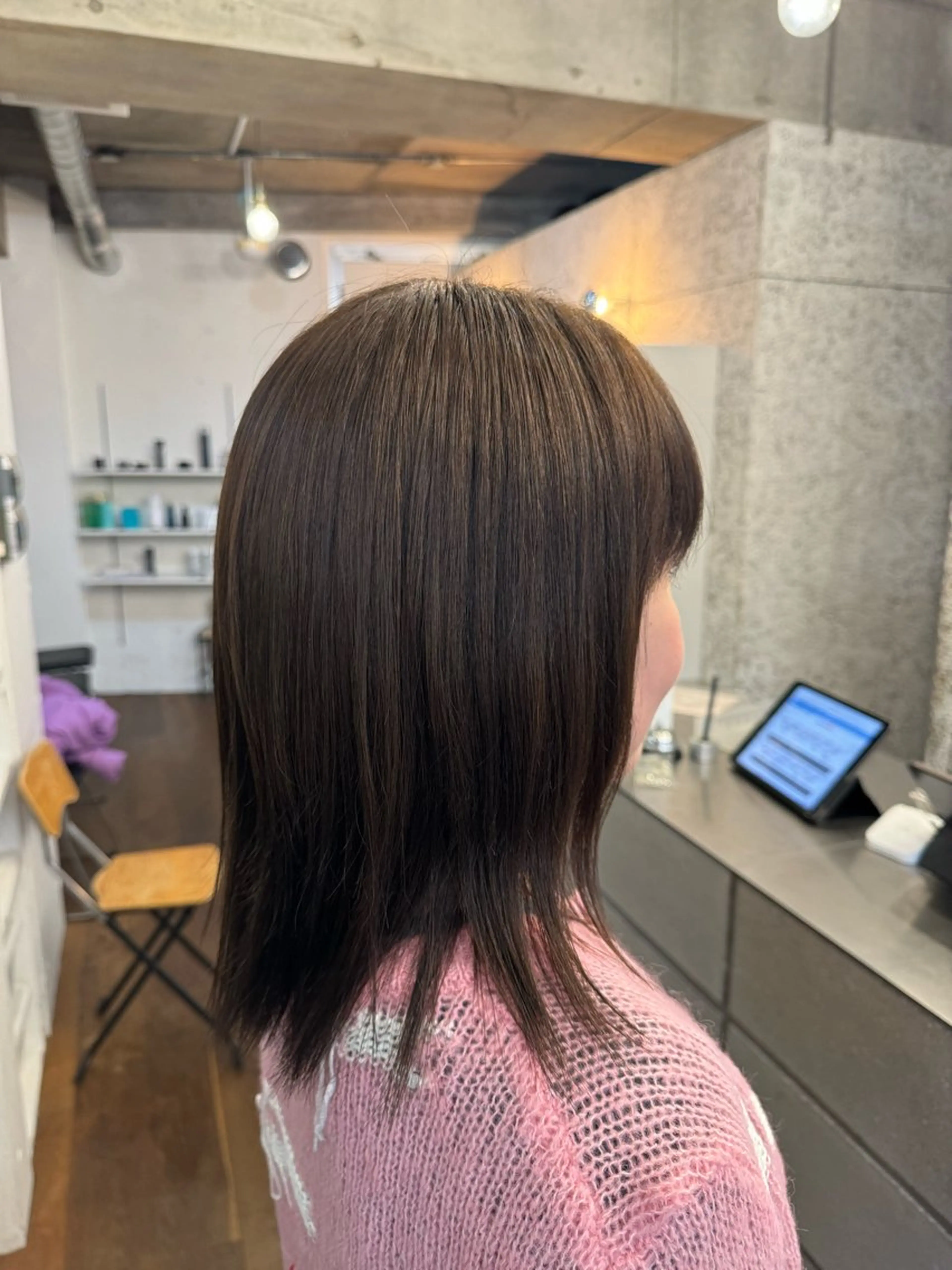 ミディアム カラー 人見知りさんでも安心 奥田 里佳子のヘアスタイル