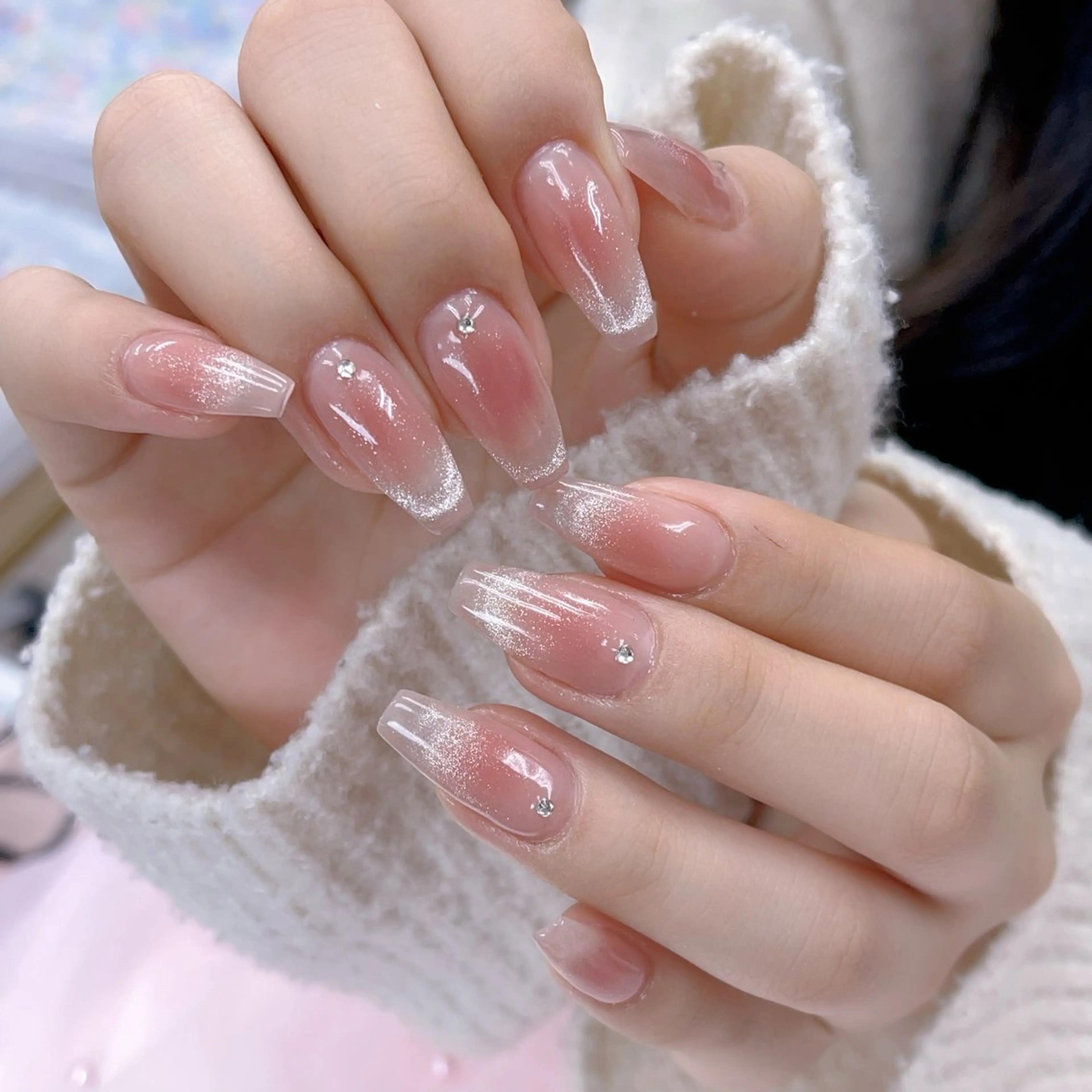 メンズ ネイル メンズ韓国風 アートネイル フレンチネイル ジェルネイル キラキラネイル ハンドネイル Bloom スカルプ専門店のネイルデザイン