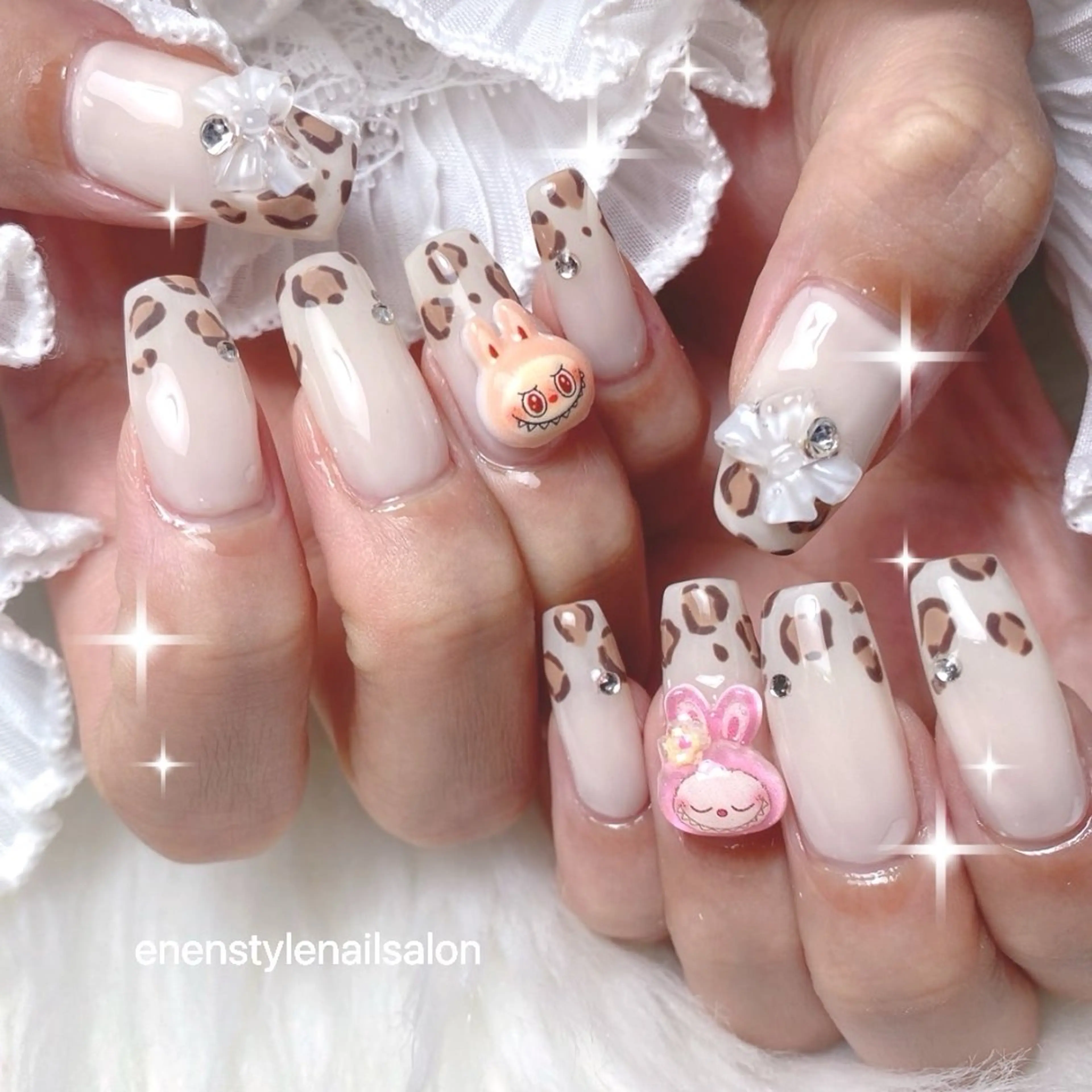 ネイル ハンドネイル 👑enen style👑のネイルデザイン