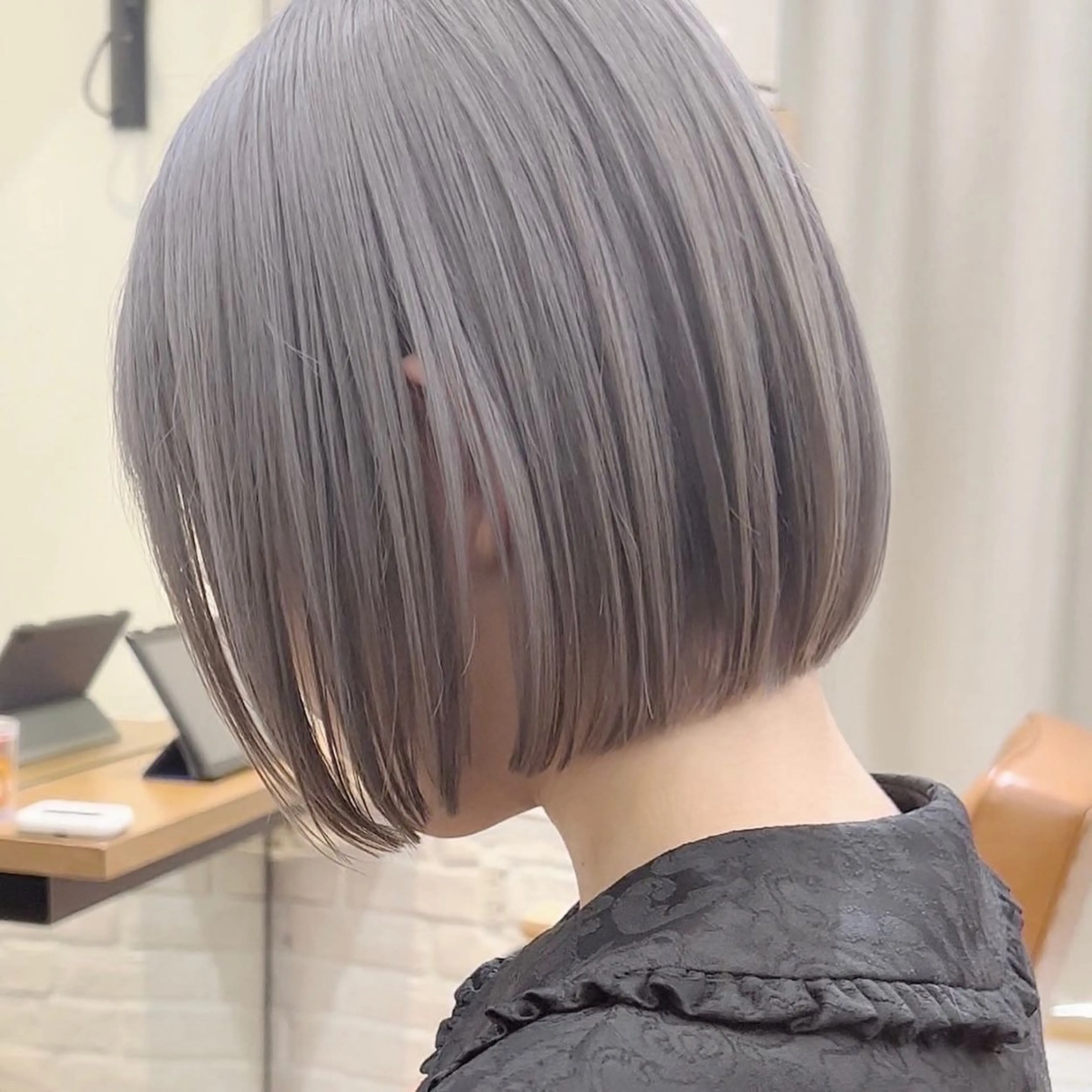 セミロング カラー パーマ ヘアアレンジ メンズ キッズ ネイル マツエク・マツパ アイブロウ ⭐️銀座/ショート/ 艶カラー/りょうがのヘアスタイル