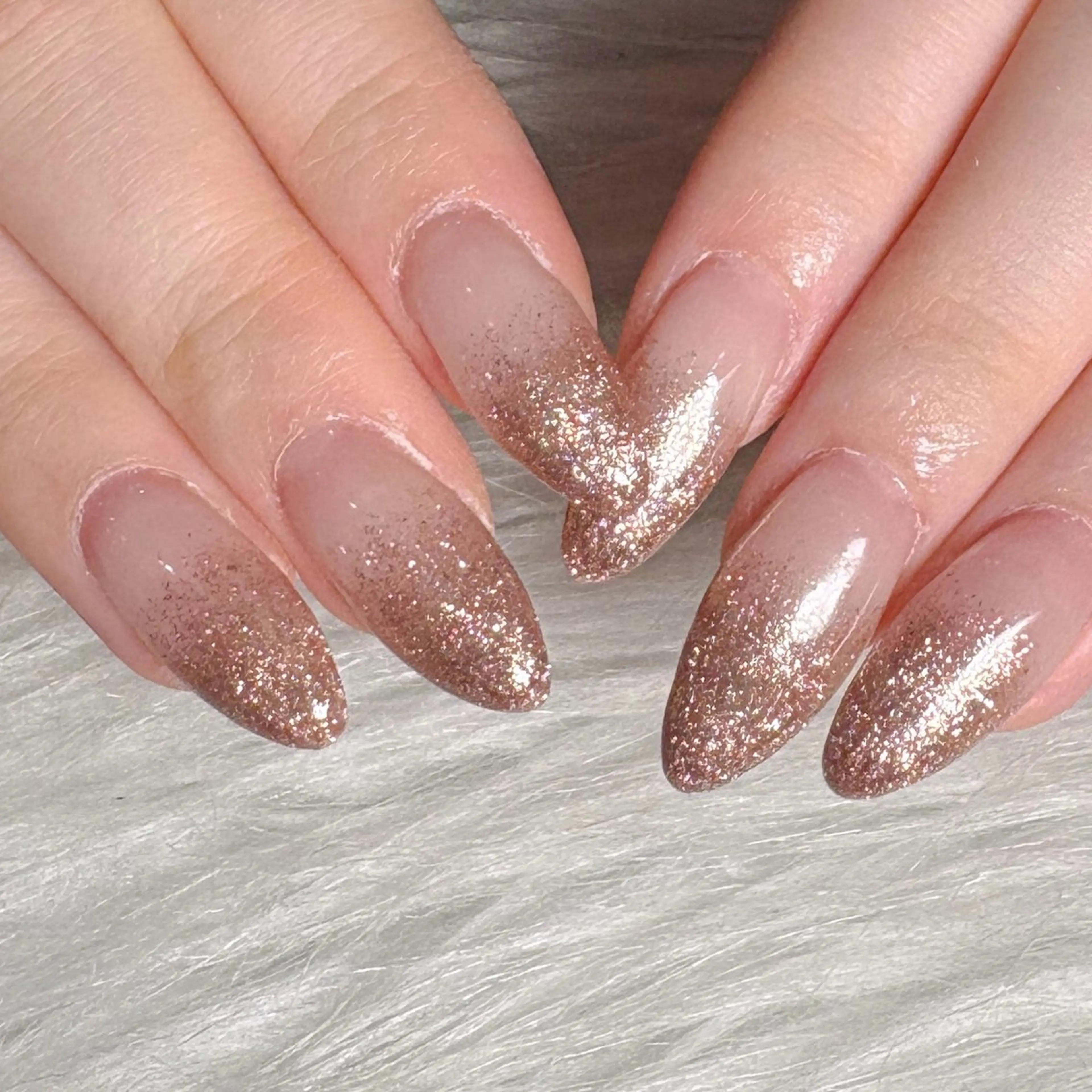 ネイル ハンドネイル LAVISH manaのネイルデザイン