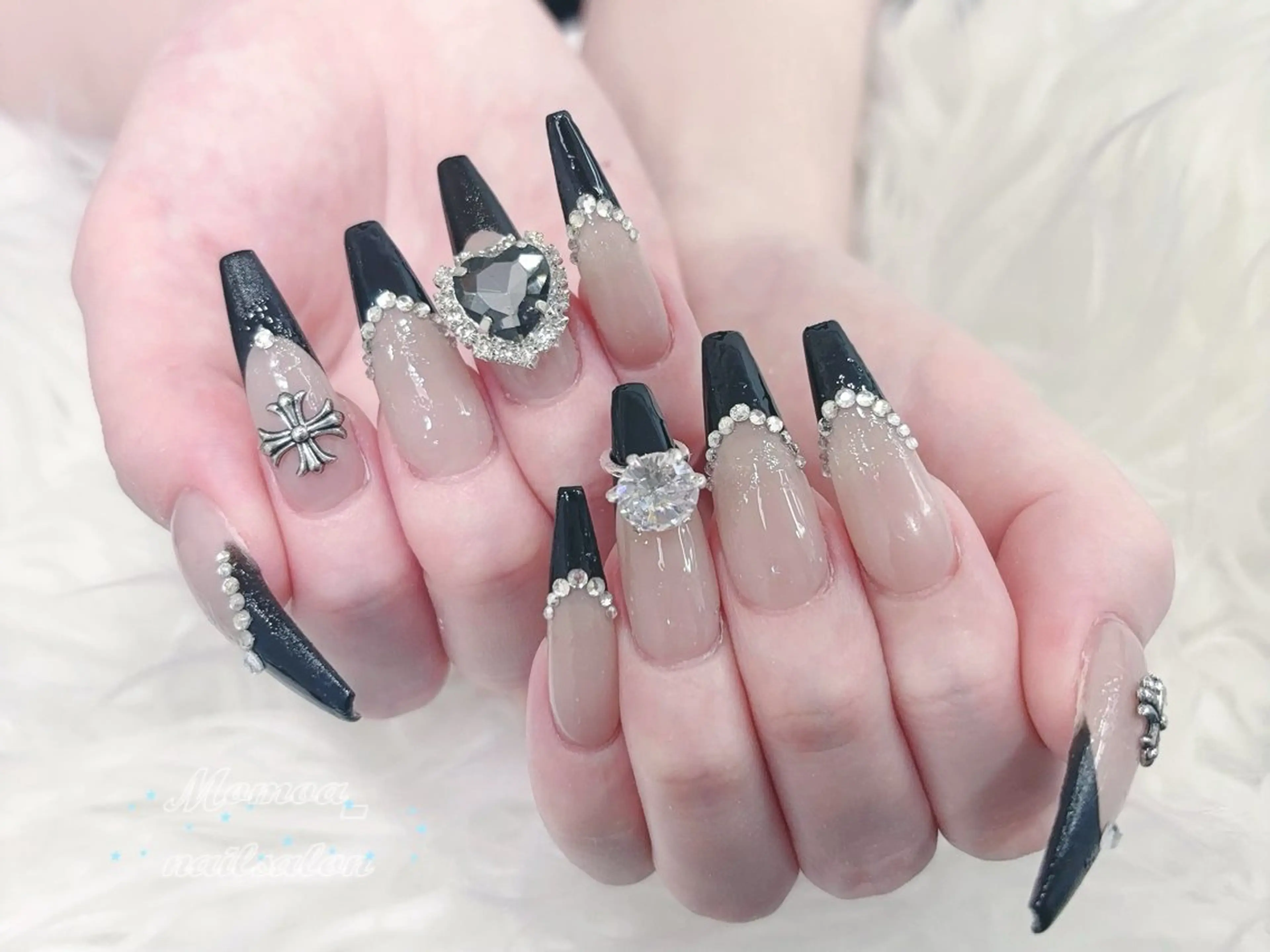 ネイル 成人式 大理石ネイル(マーブル) リボン 夏ネイル ネイルチップ ハンドネイル MoMoA Nail ネイル長さ出し専門店のネイルデザイン