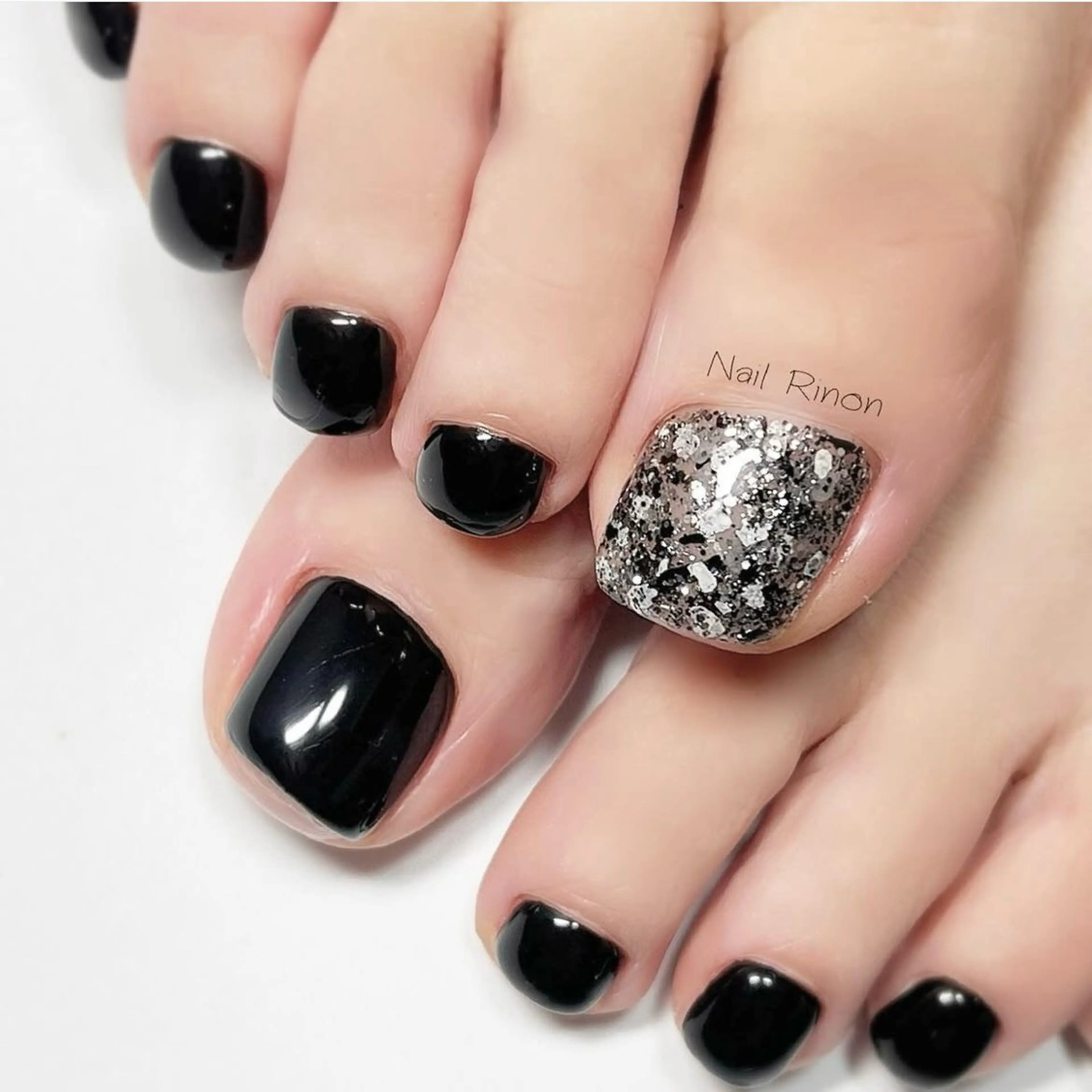 ネイル フットネイル Nail Rinonのネイルデザイン