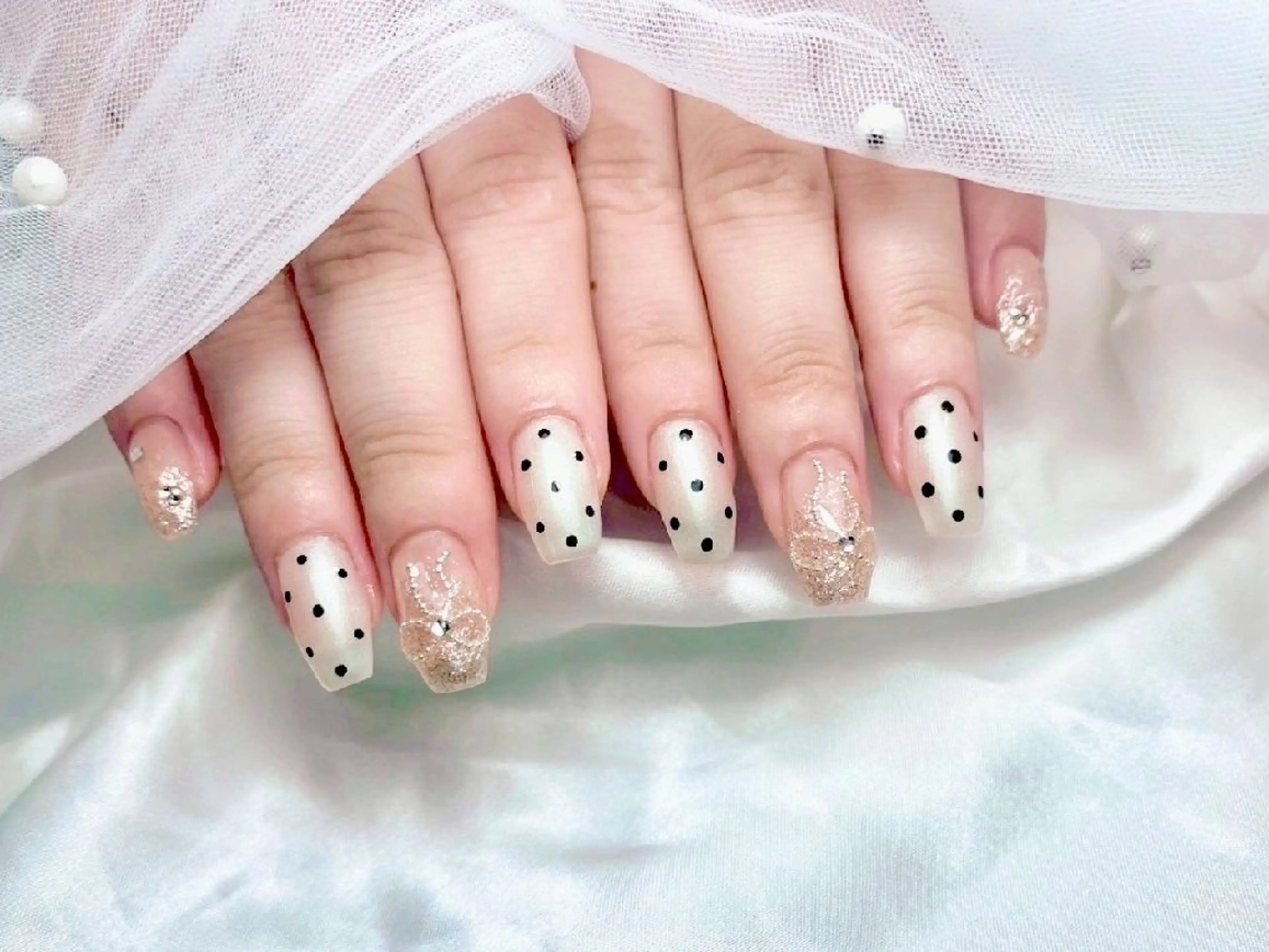 ミディアム ハンドネイル che'ri nailのネイルデザイン