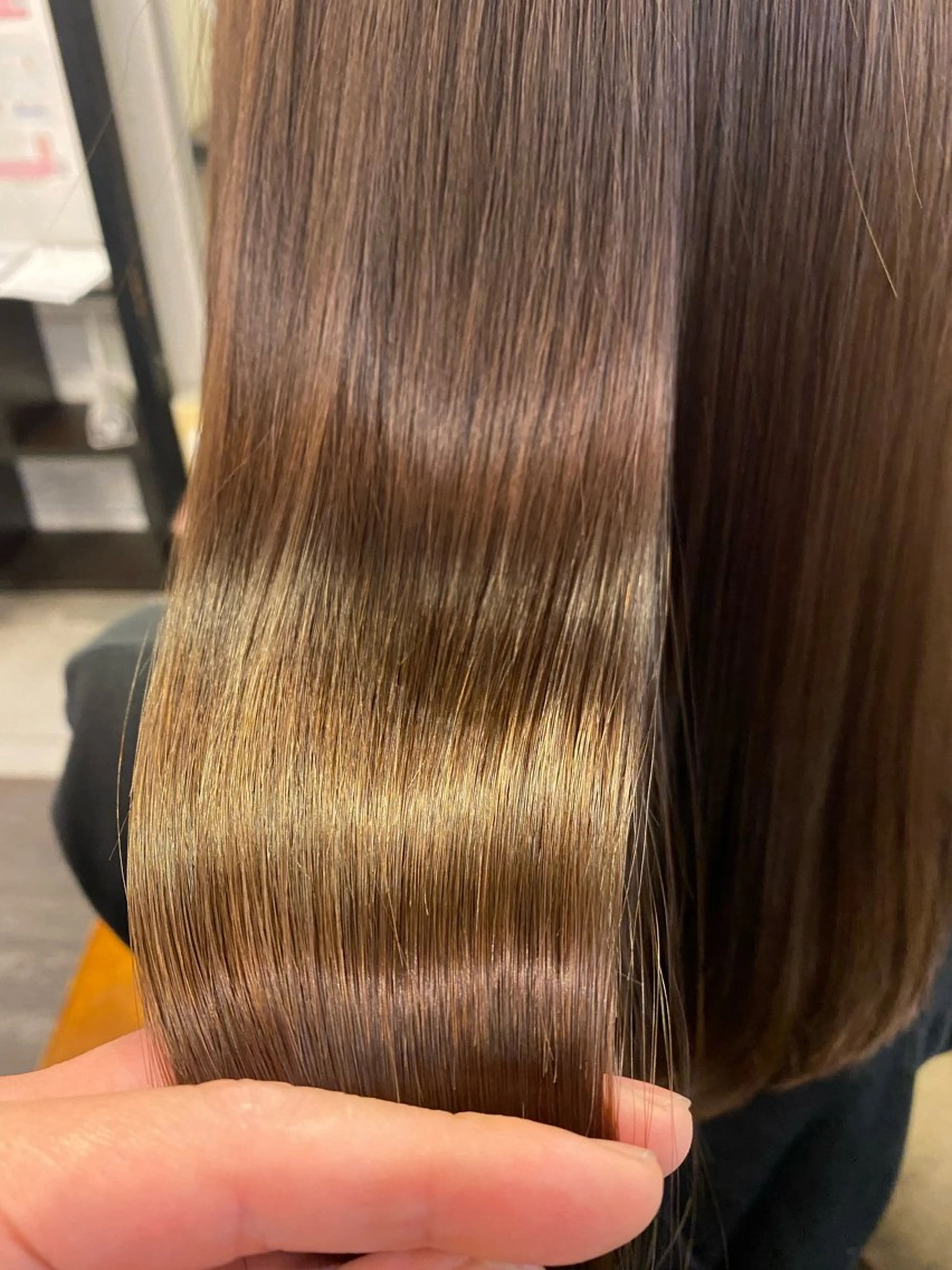 セミロング カラー くせ毛 髪質改善 縮毛矯正 代官山/恵比寿所属・髪質改善/縮毛矯正 専門　代官山/恵比寿のヘアスタイル