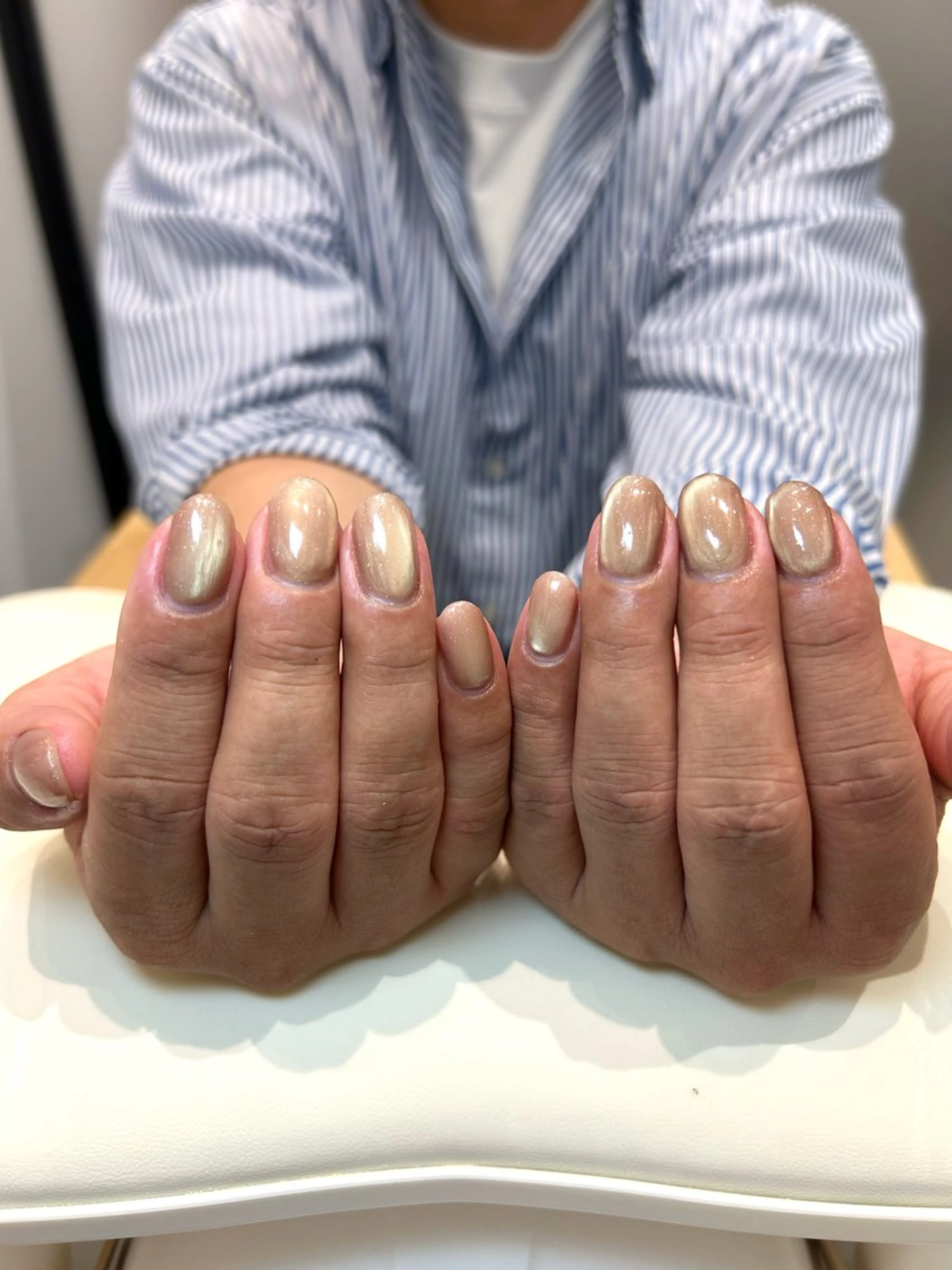 ネイル ちゅるんネイル✨🤍 三宅愛佳のネイルデザイン