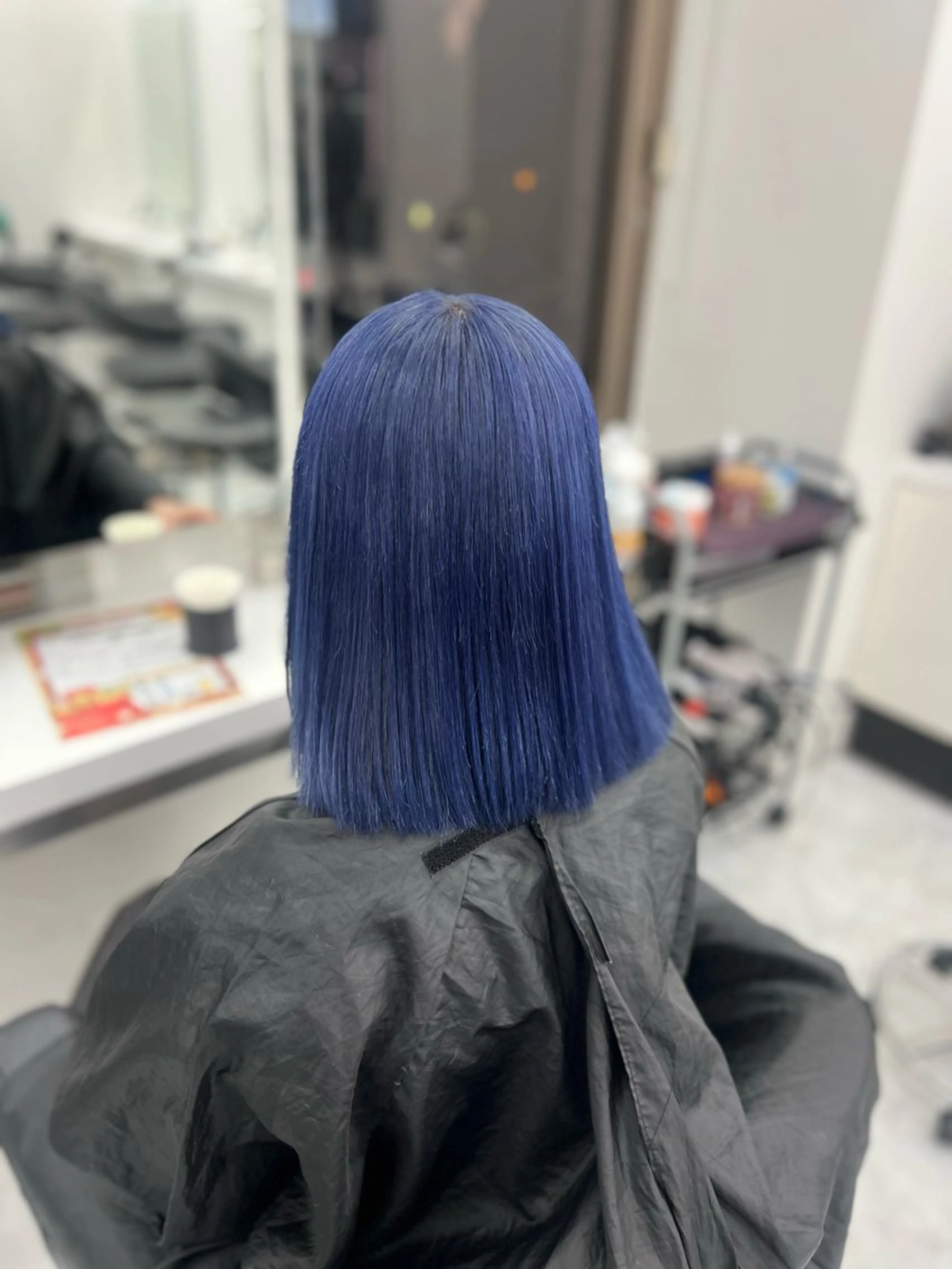 ショート カラー 💖似合わせカラー ブリーチ💖縮毛矯正のヘアスタイル