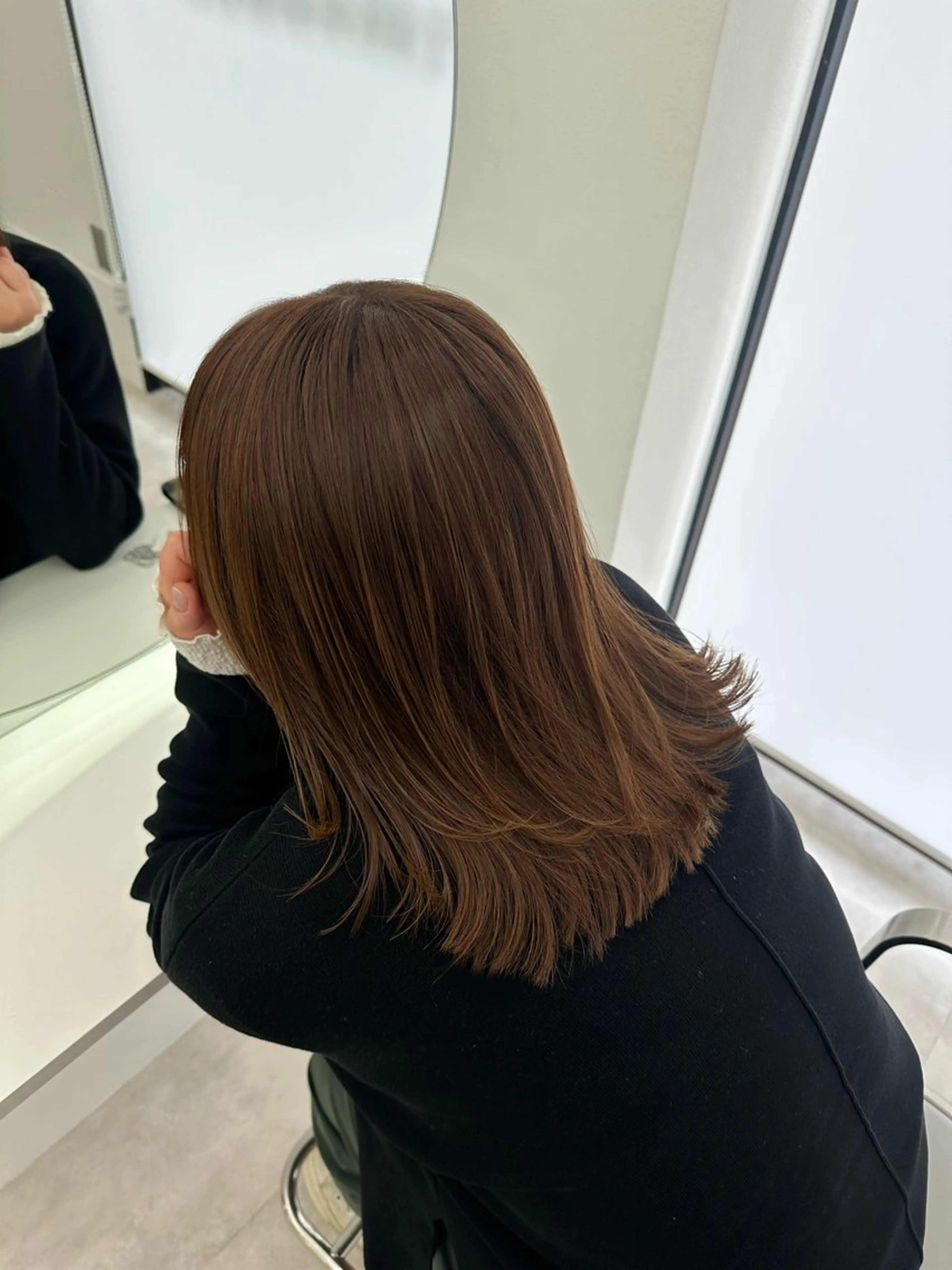 ミディアム カット ヘアカラー トリートメント 市川 栖々子のヘアスタイル